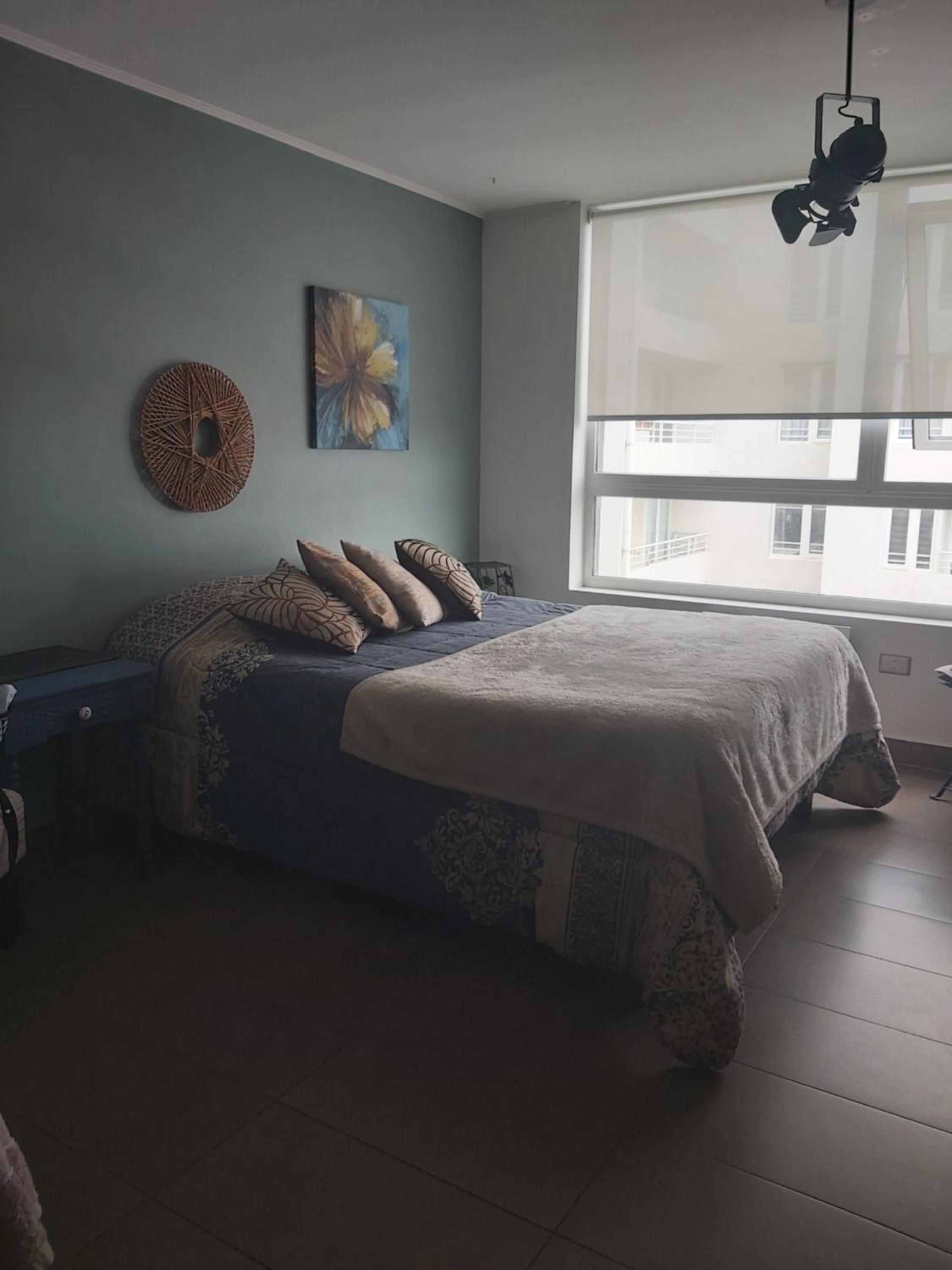 One-Bedroom Apartment photo 3