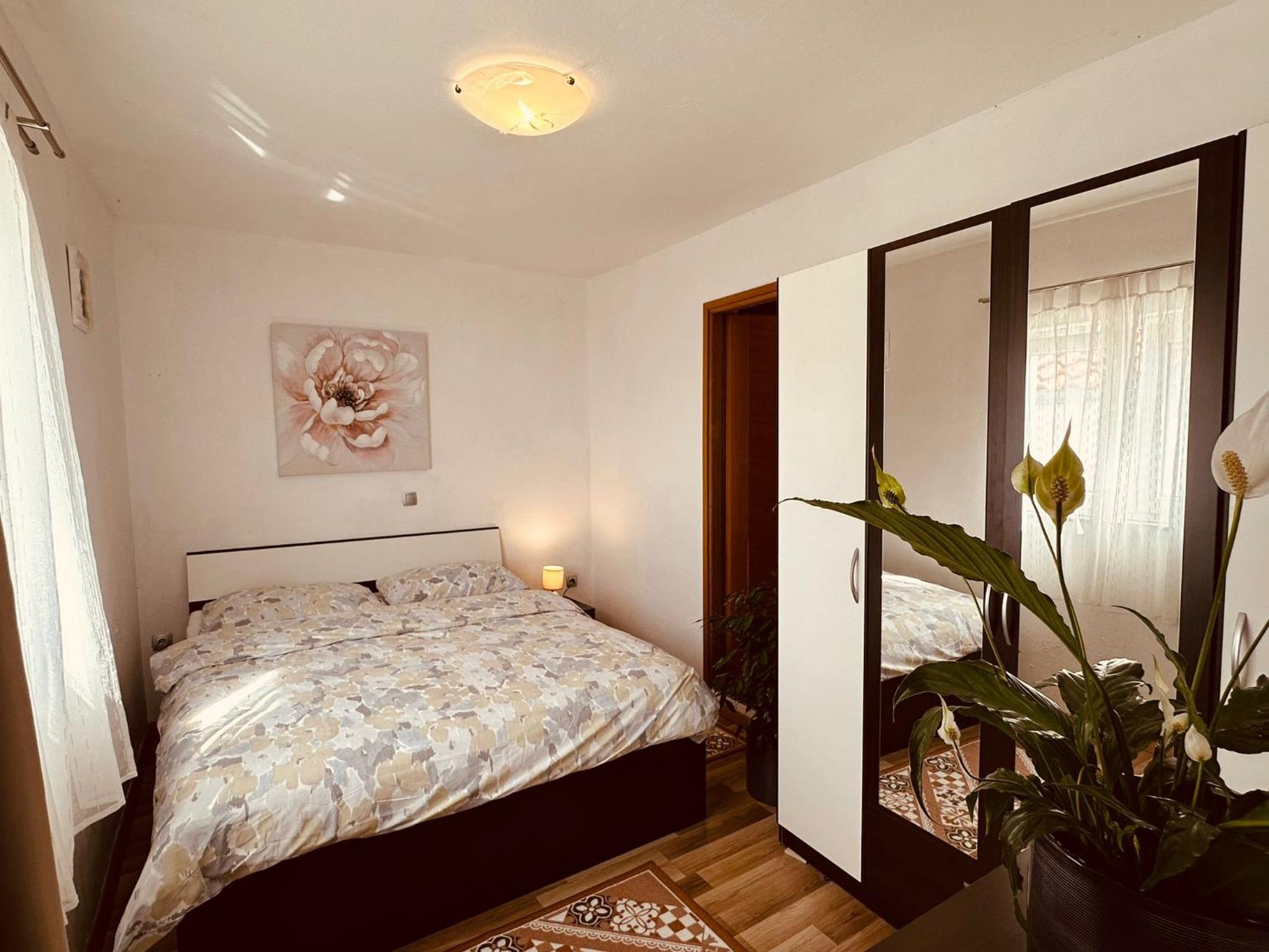 Three-Bedroom Apartment photo 1
