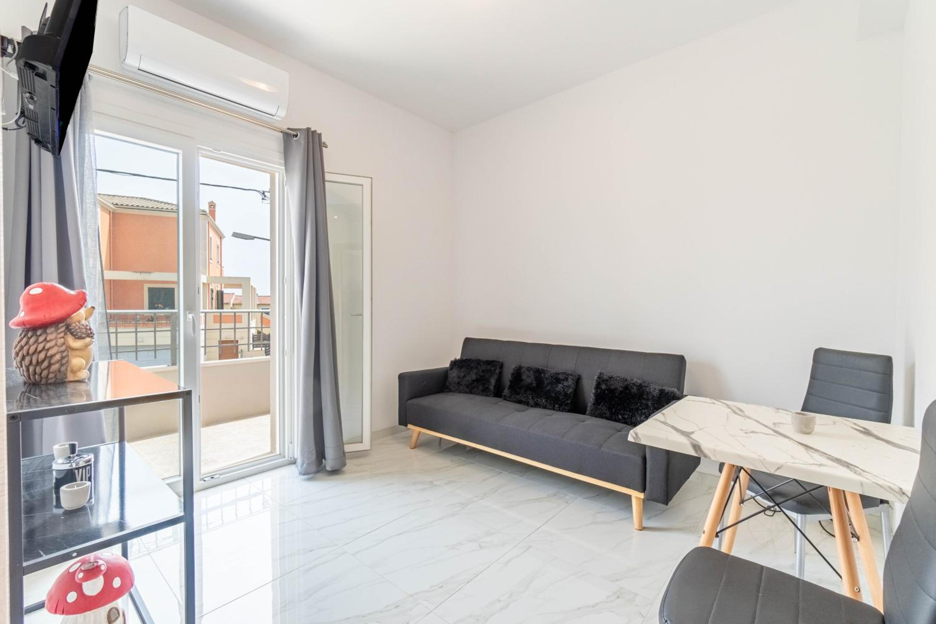 Superior Apartment with City View photo 1