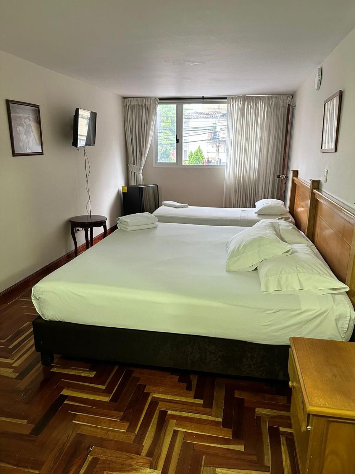 Economy Double Room - Photo 2