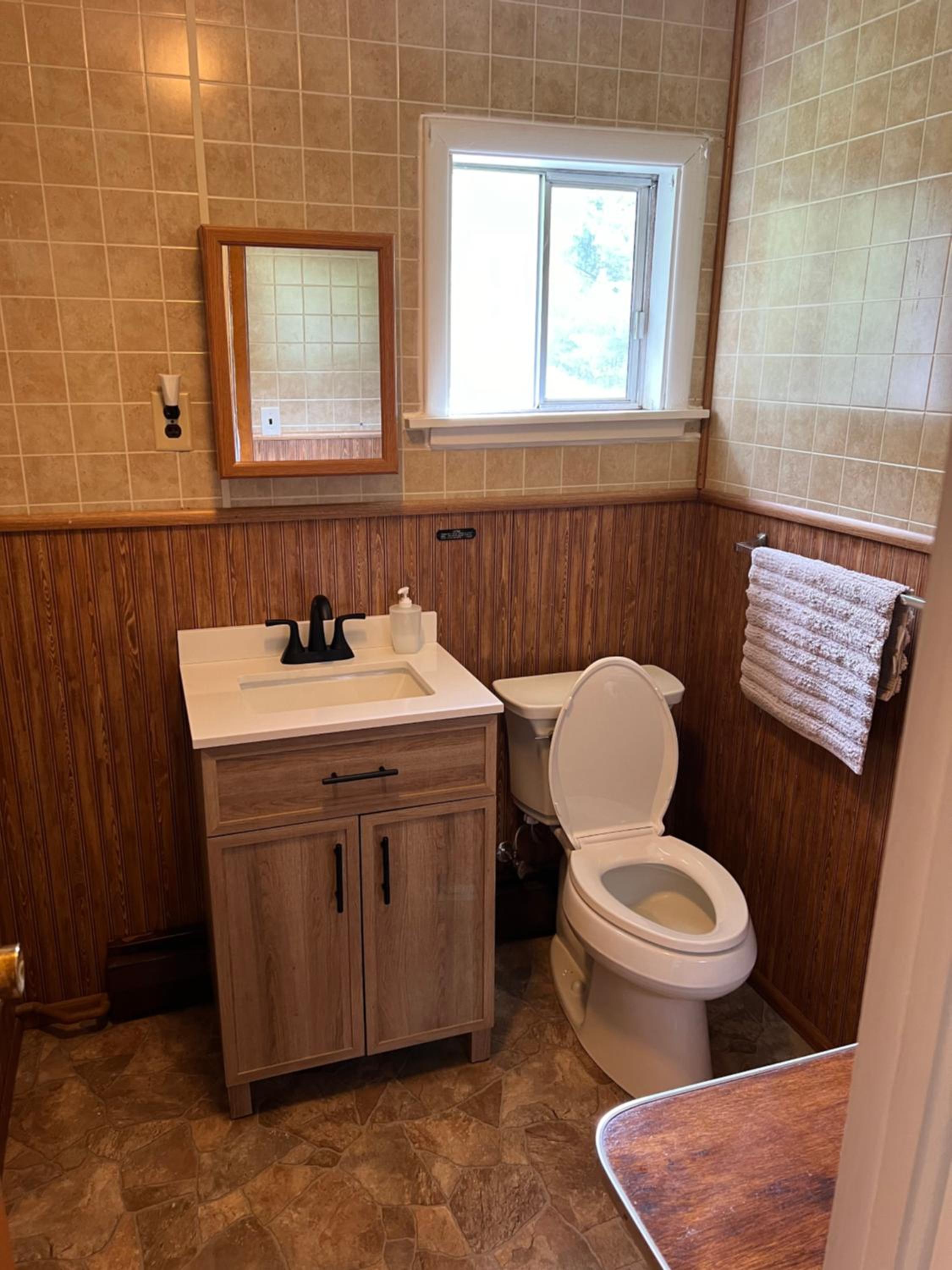 Deluxe Family Room photo 3