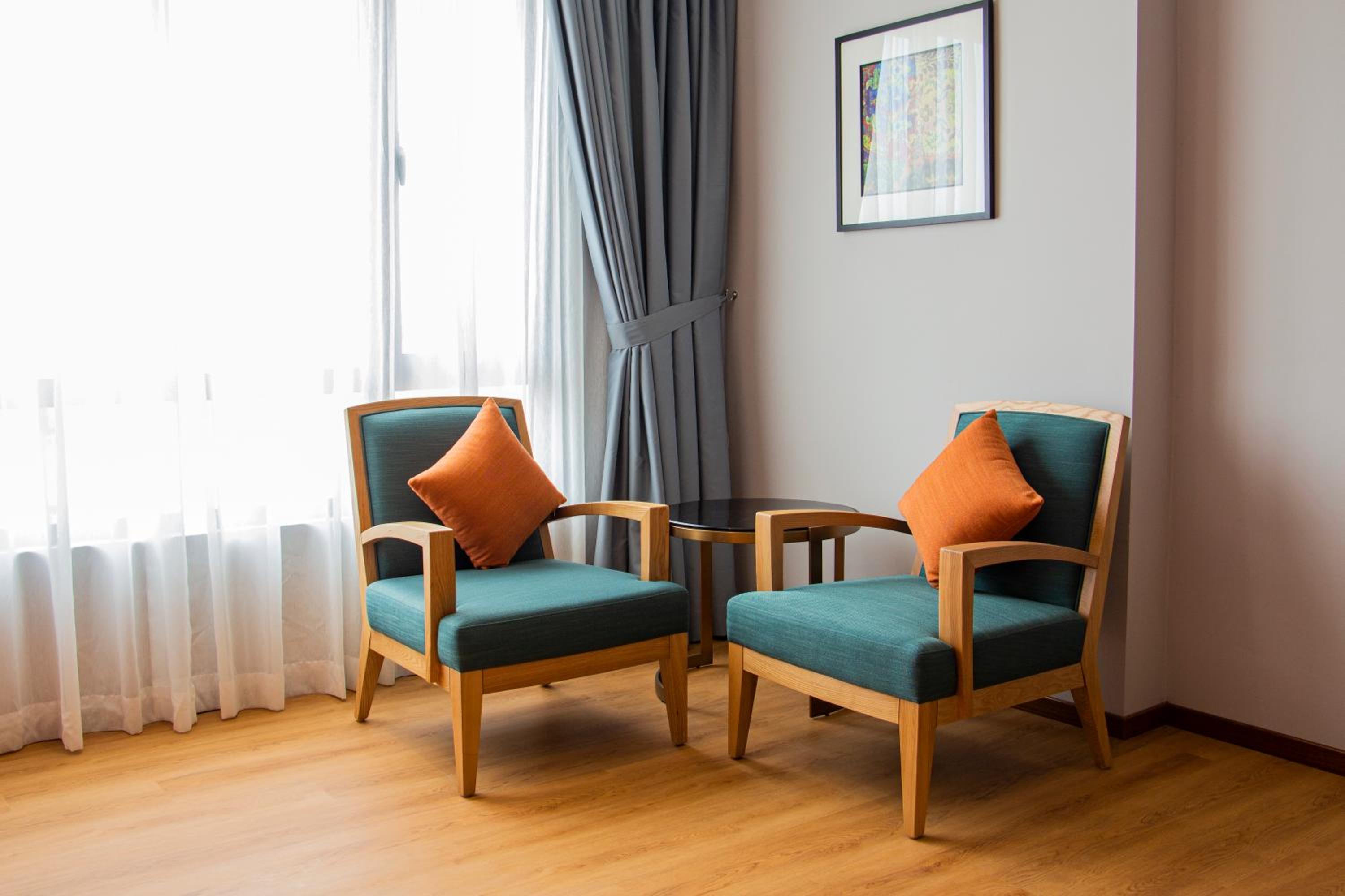 Deluxe King Room photo 2