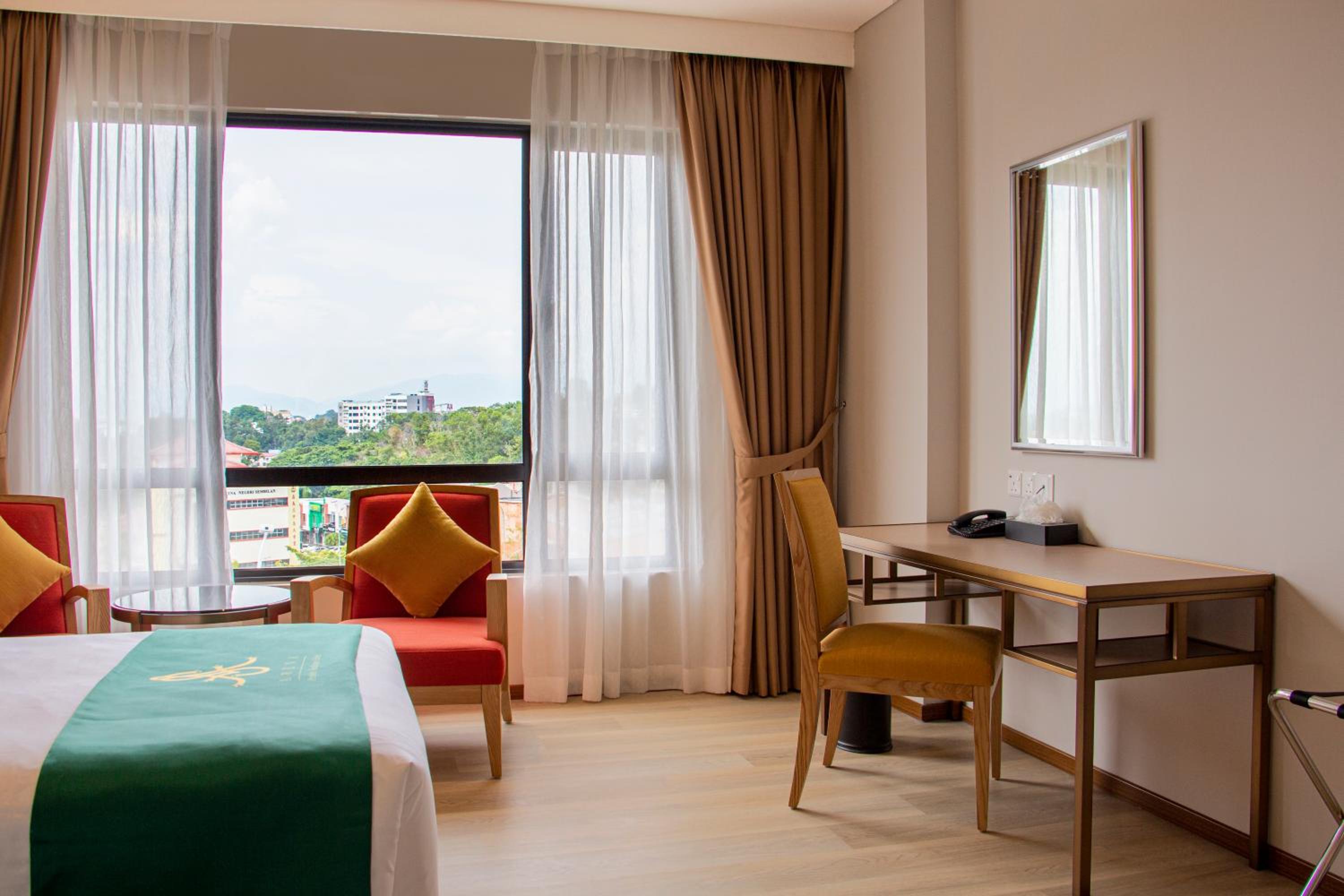Standard Twin Room - Photo 2
