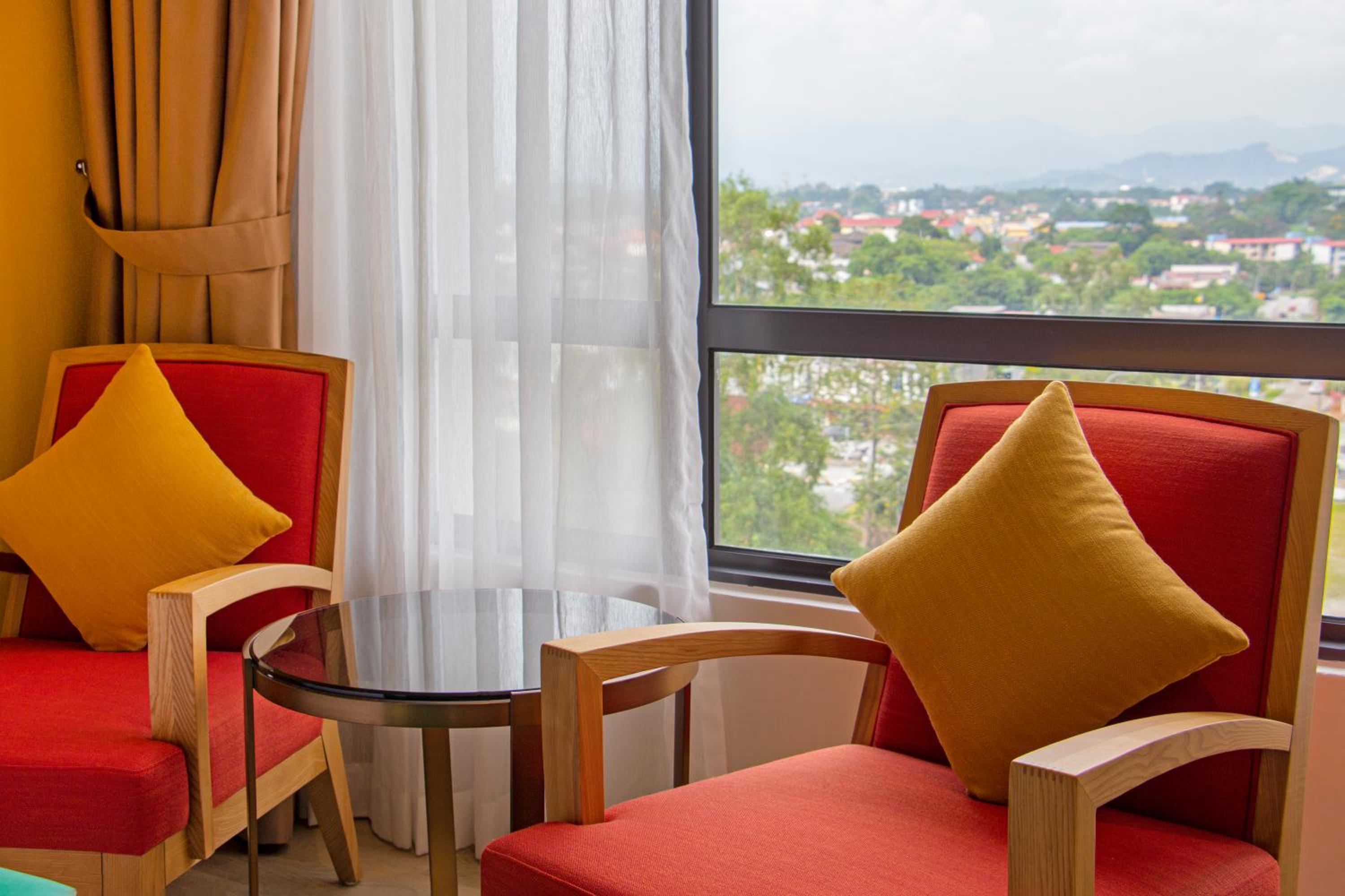 Standard Twin Room - Photo 4