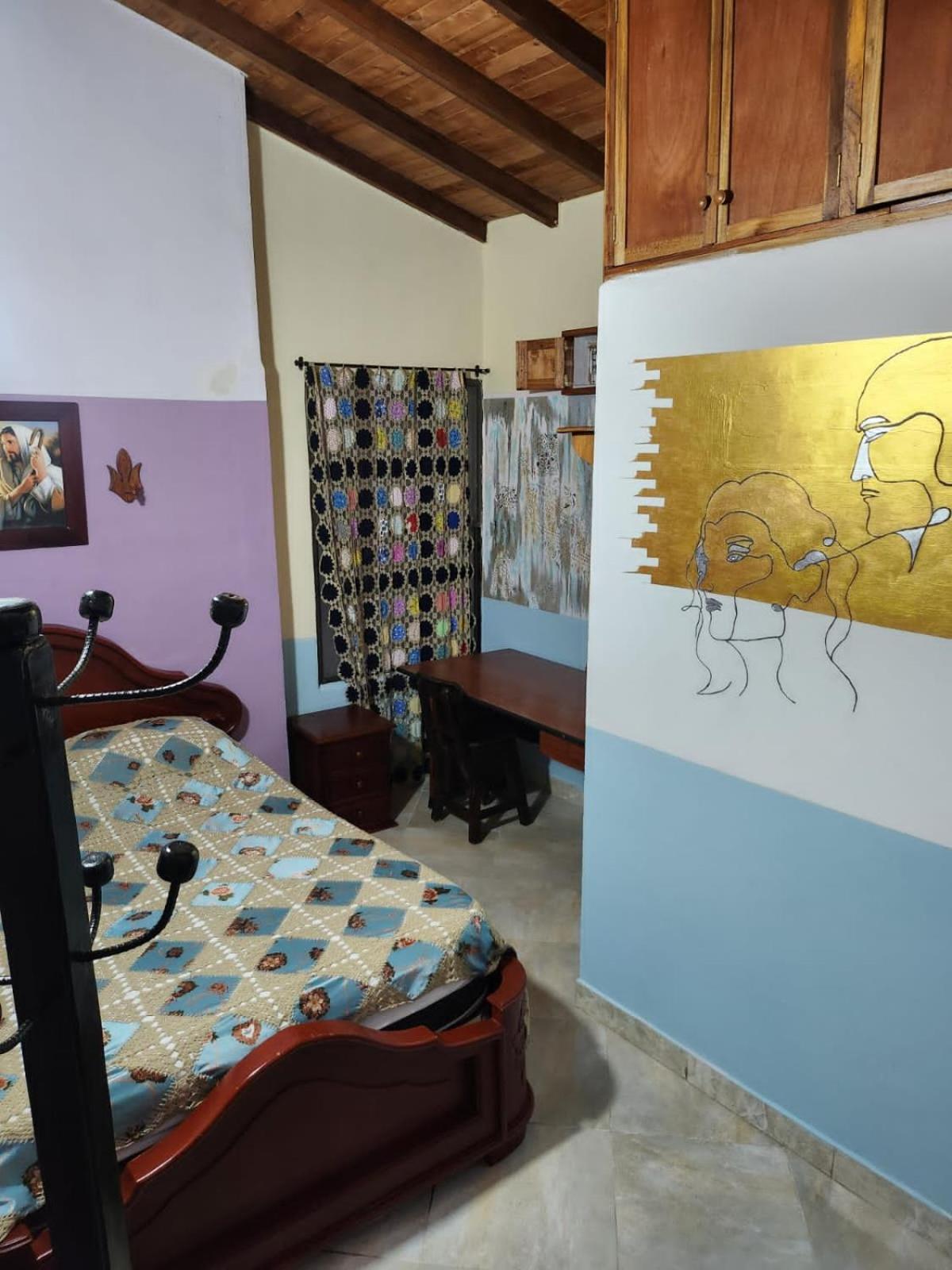 Deluxe Double Room with Shower photo 2