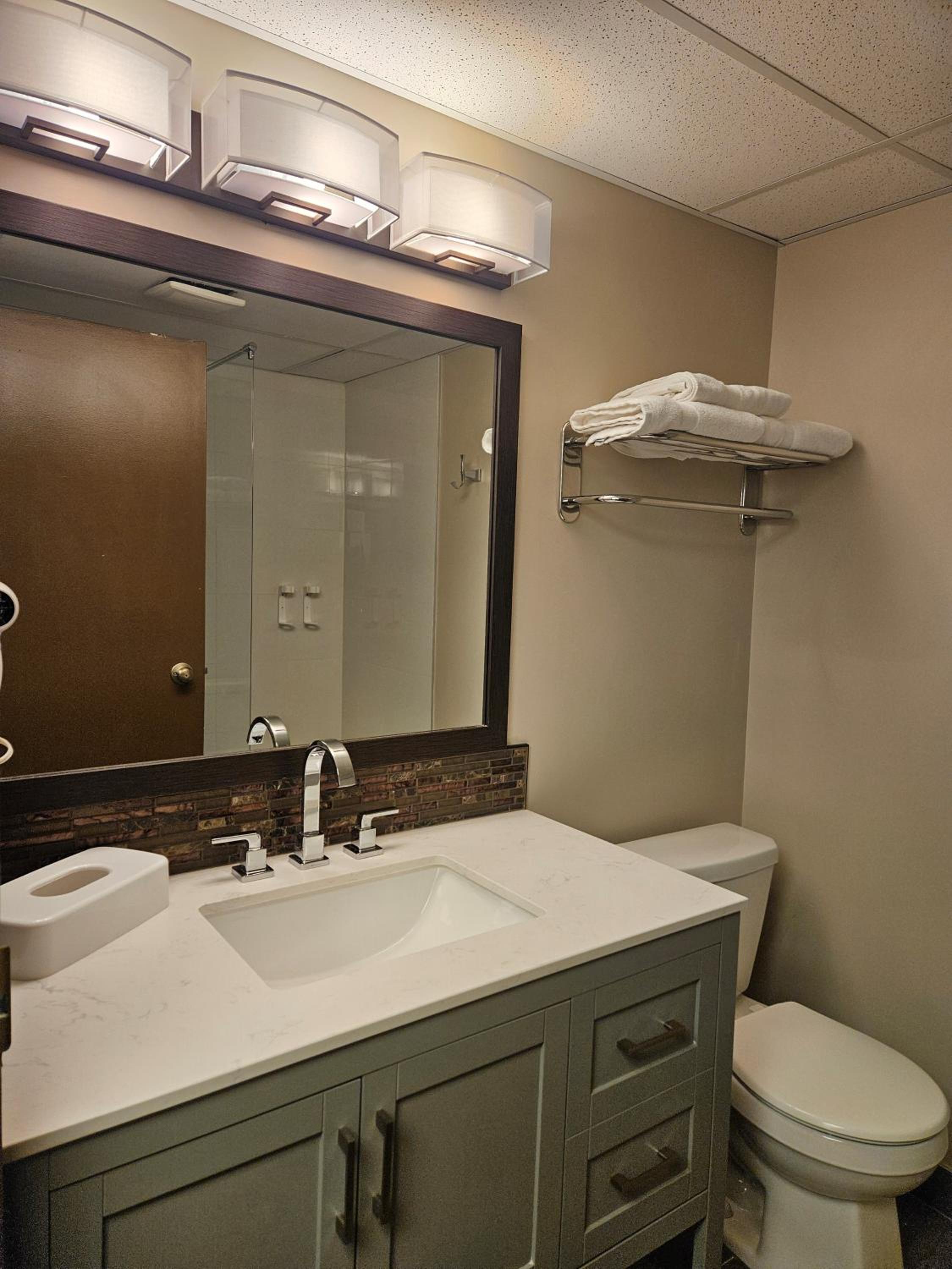 Efficiency Twin Suite - Non-Smoking - Photo 2