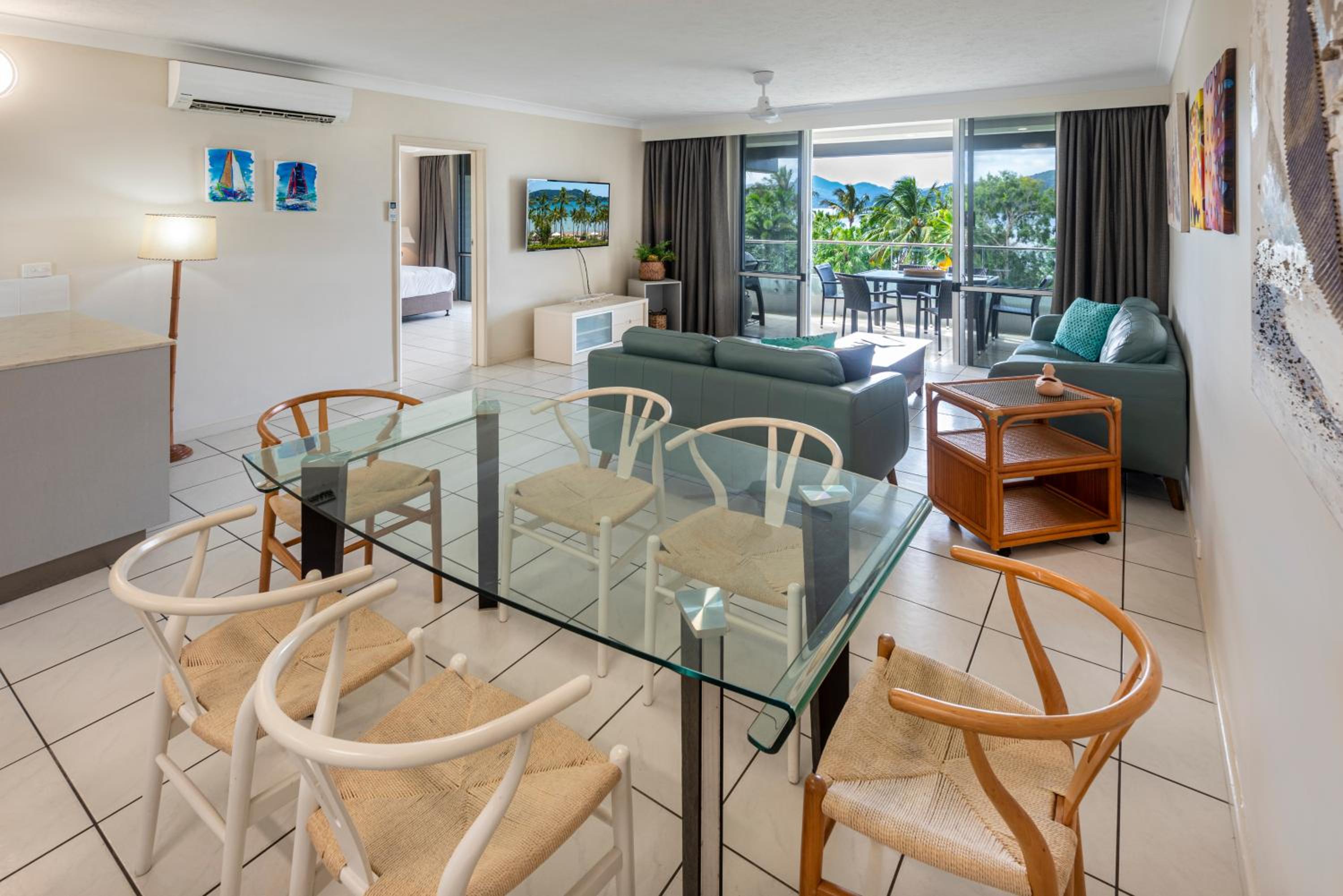 Two-Bedroom Apartment - Hibiscus 103