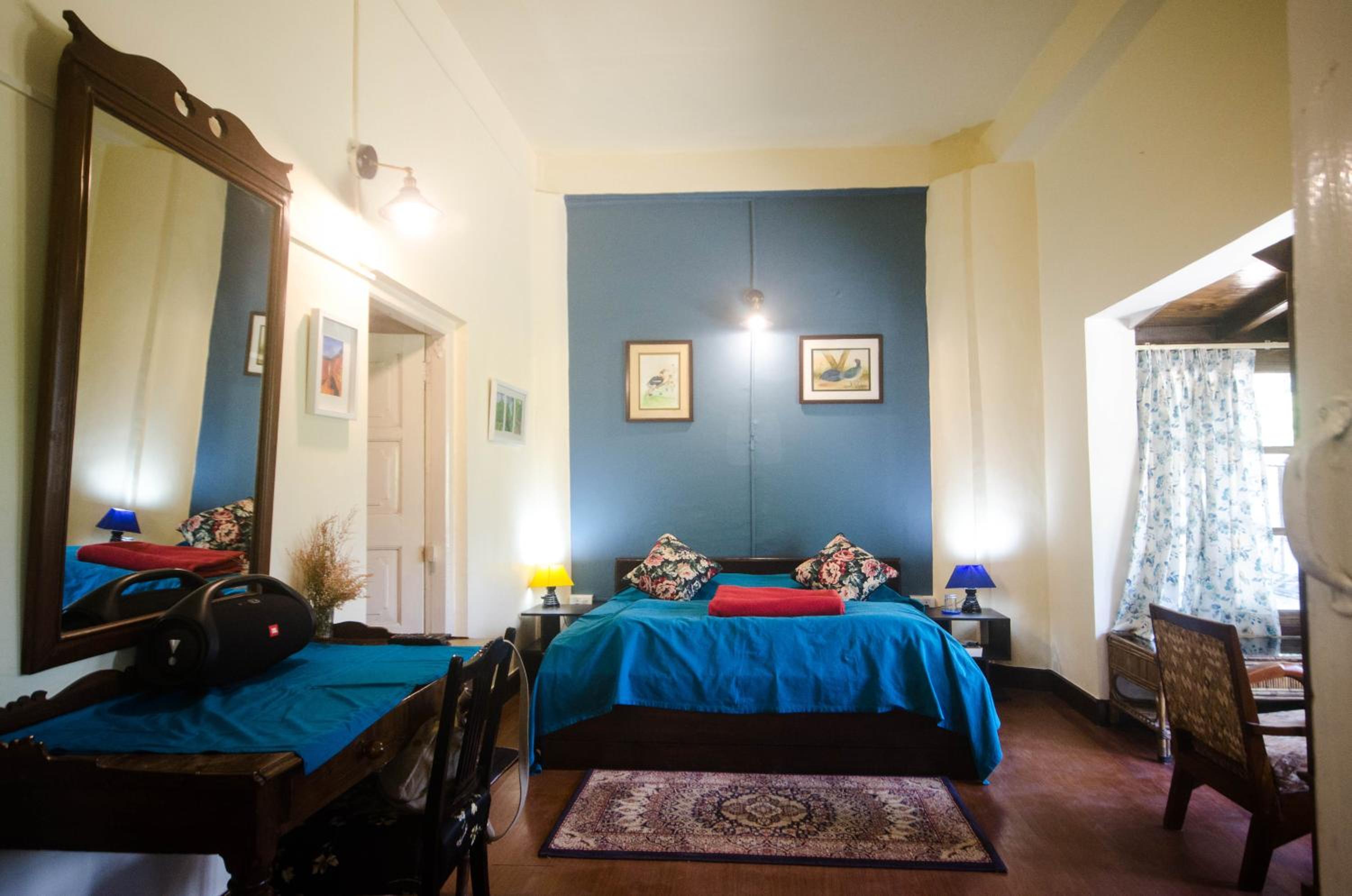 Standard King Room photo 3