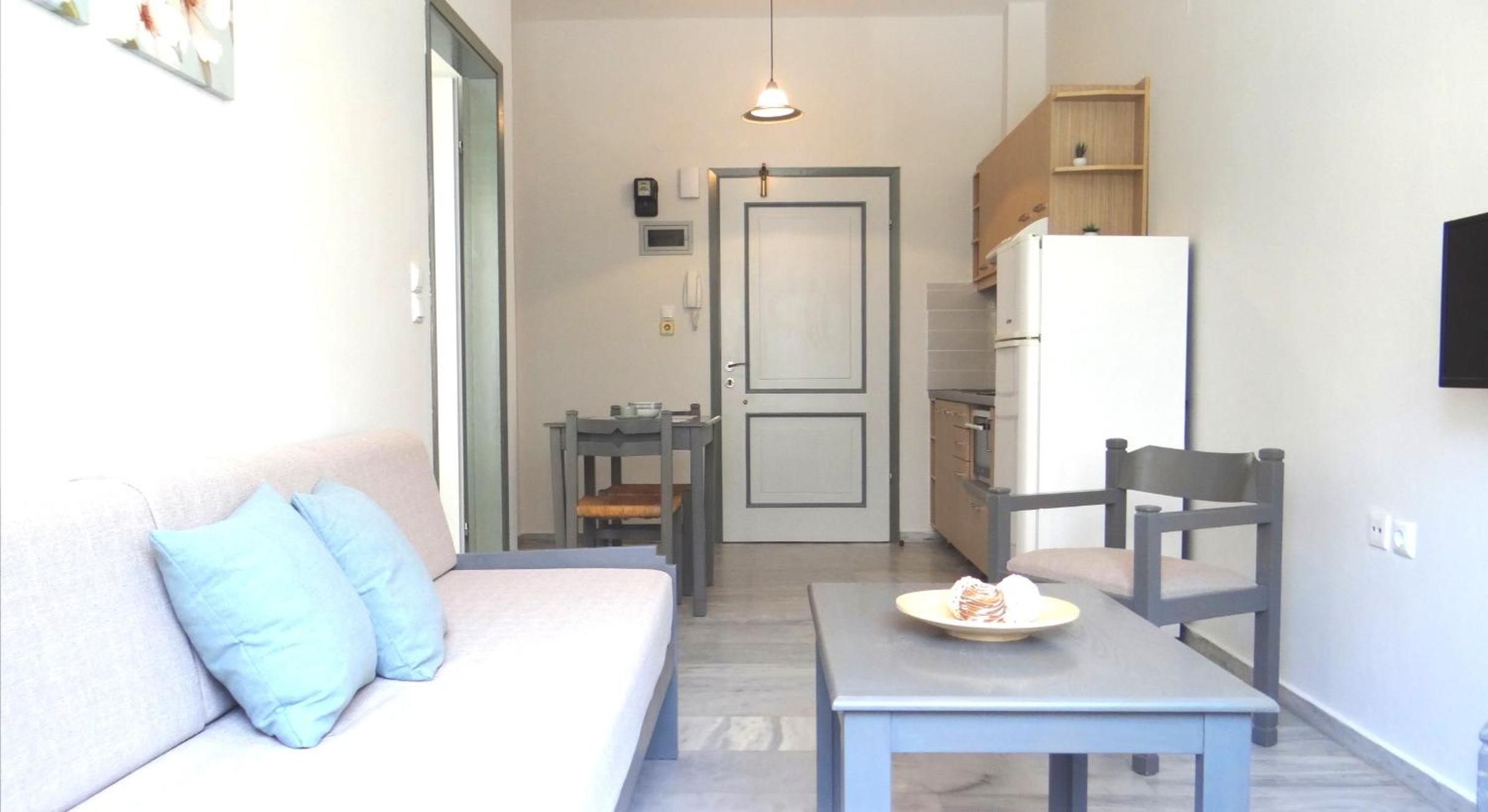 Apartment - Ground Floor photo 3