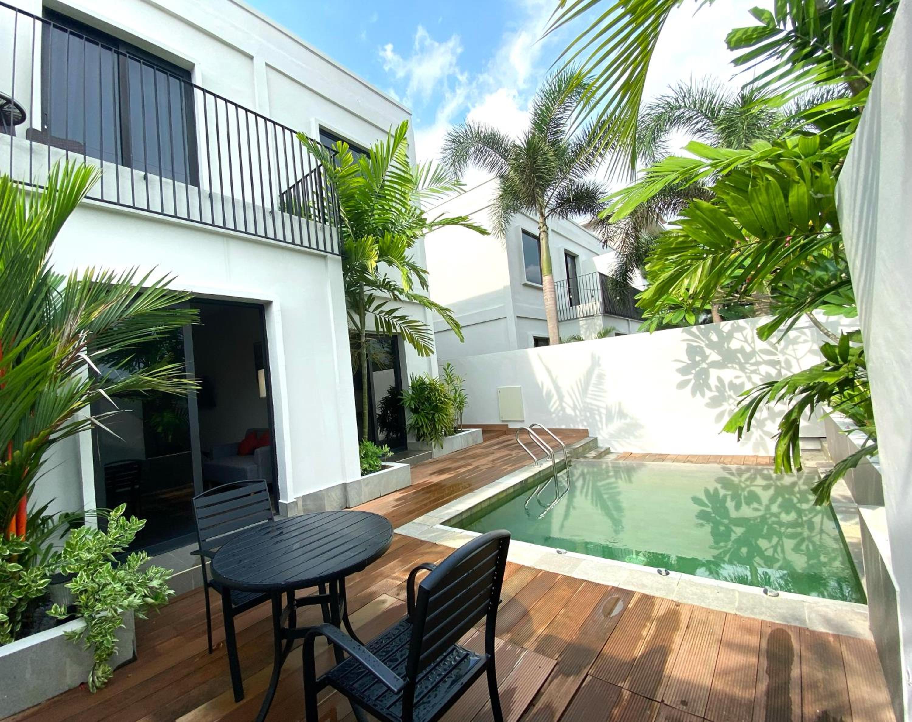 One-Bedroom Villa - Photo 2