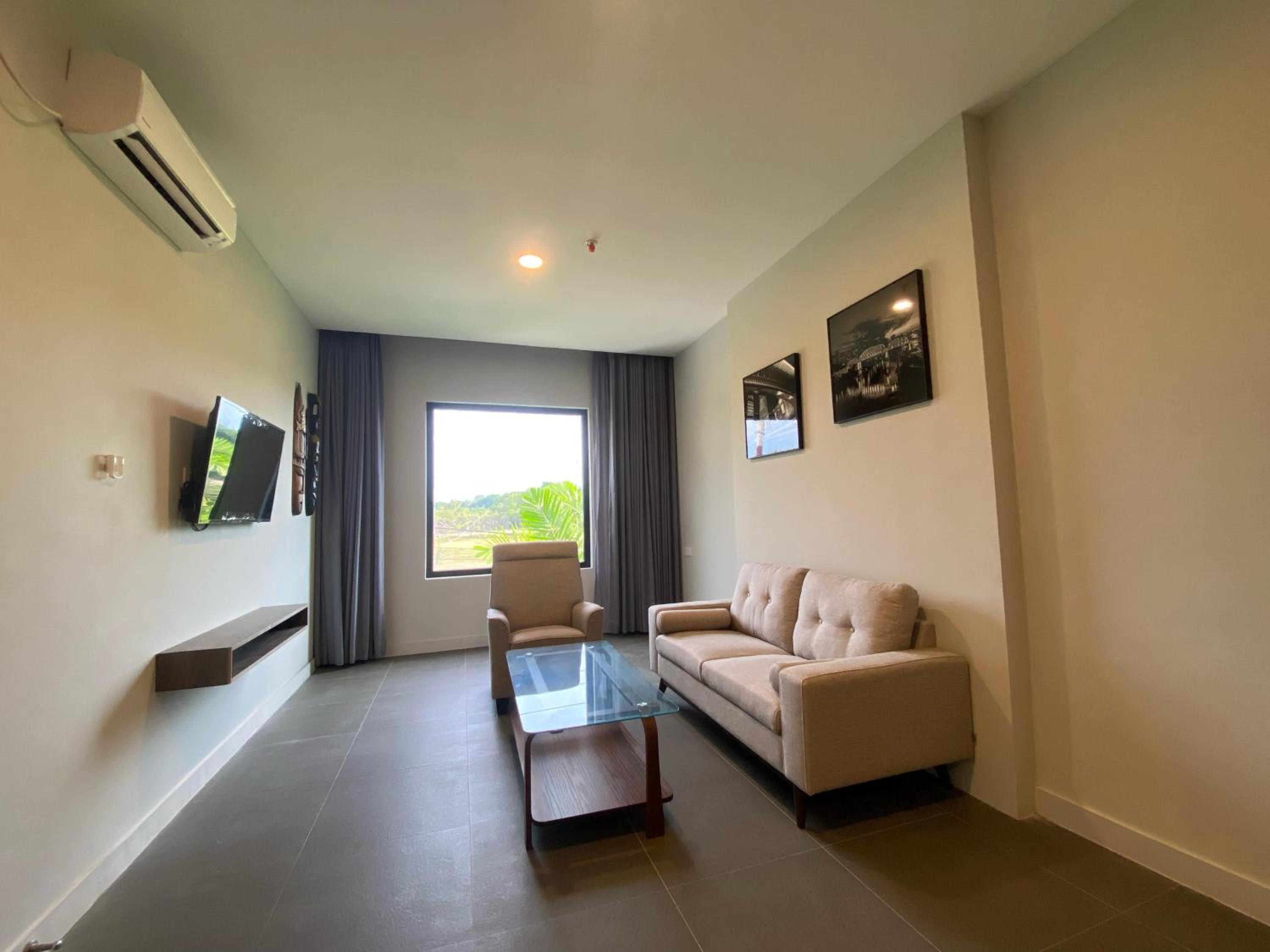 One-Bedroom Villa - Photo 6