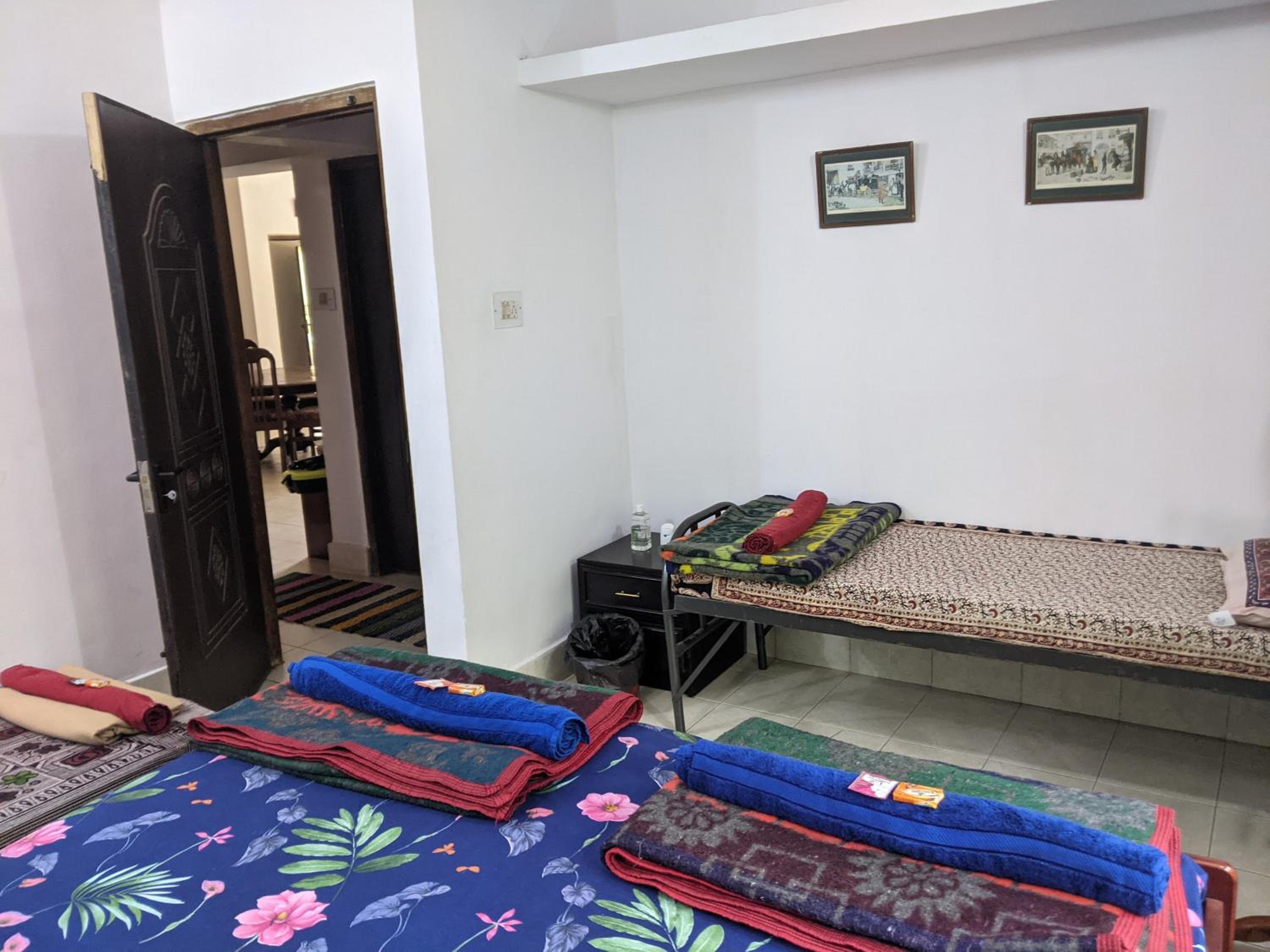 Double Room with Private External Bathroom photo 1