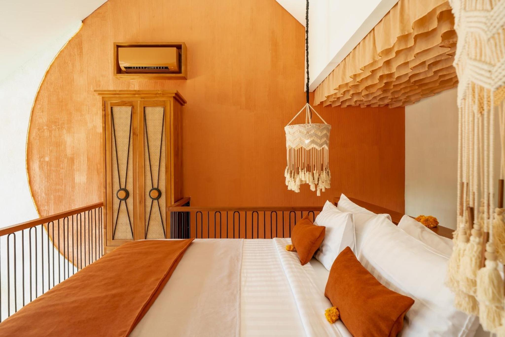 One Bedroom Villa with Private Pool - Photo 15