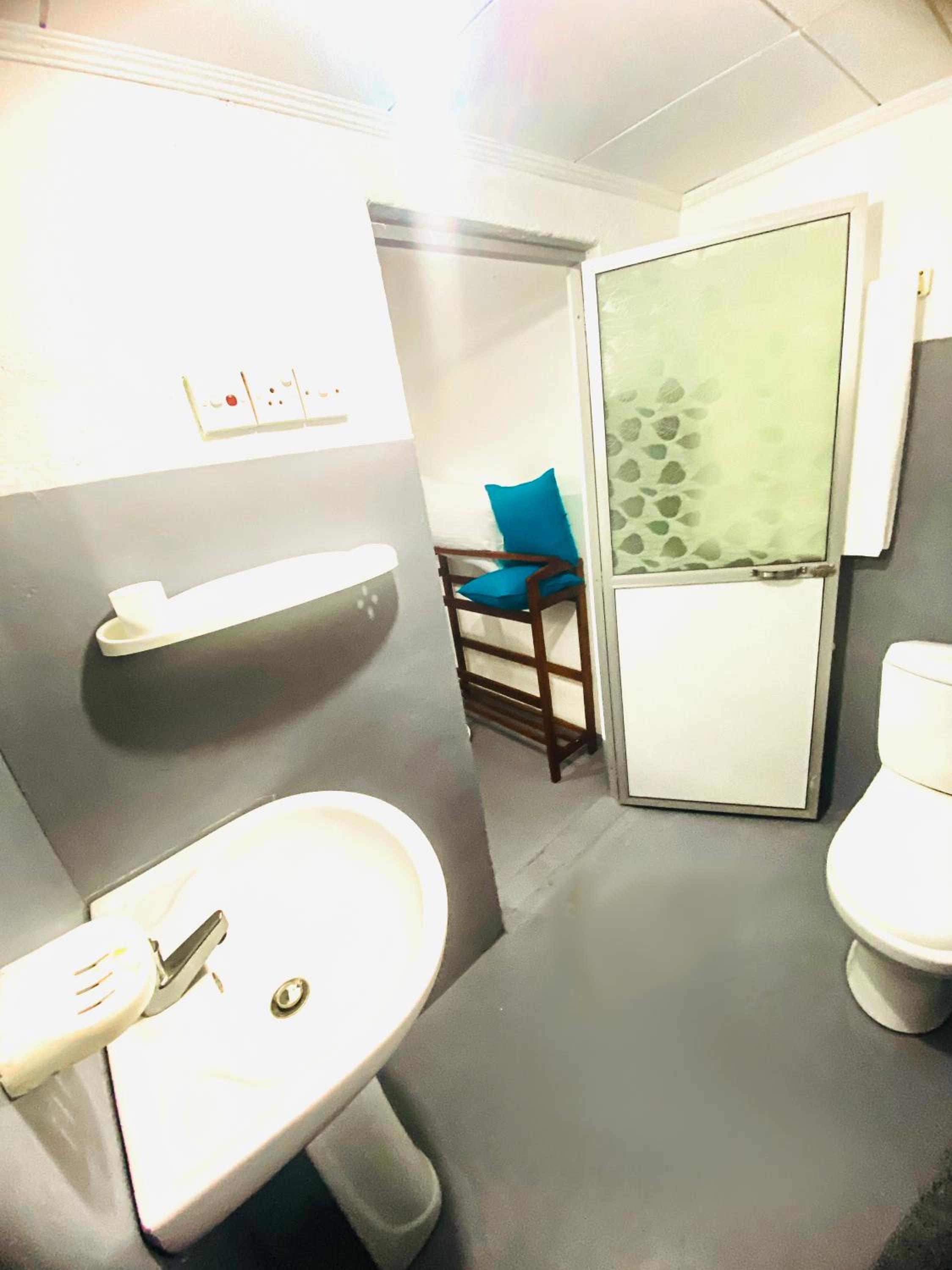Double Room With Private Bathroom photo 2