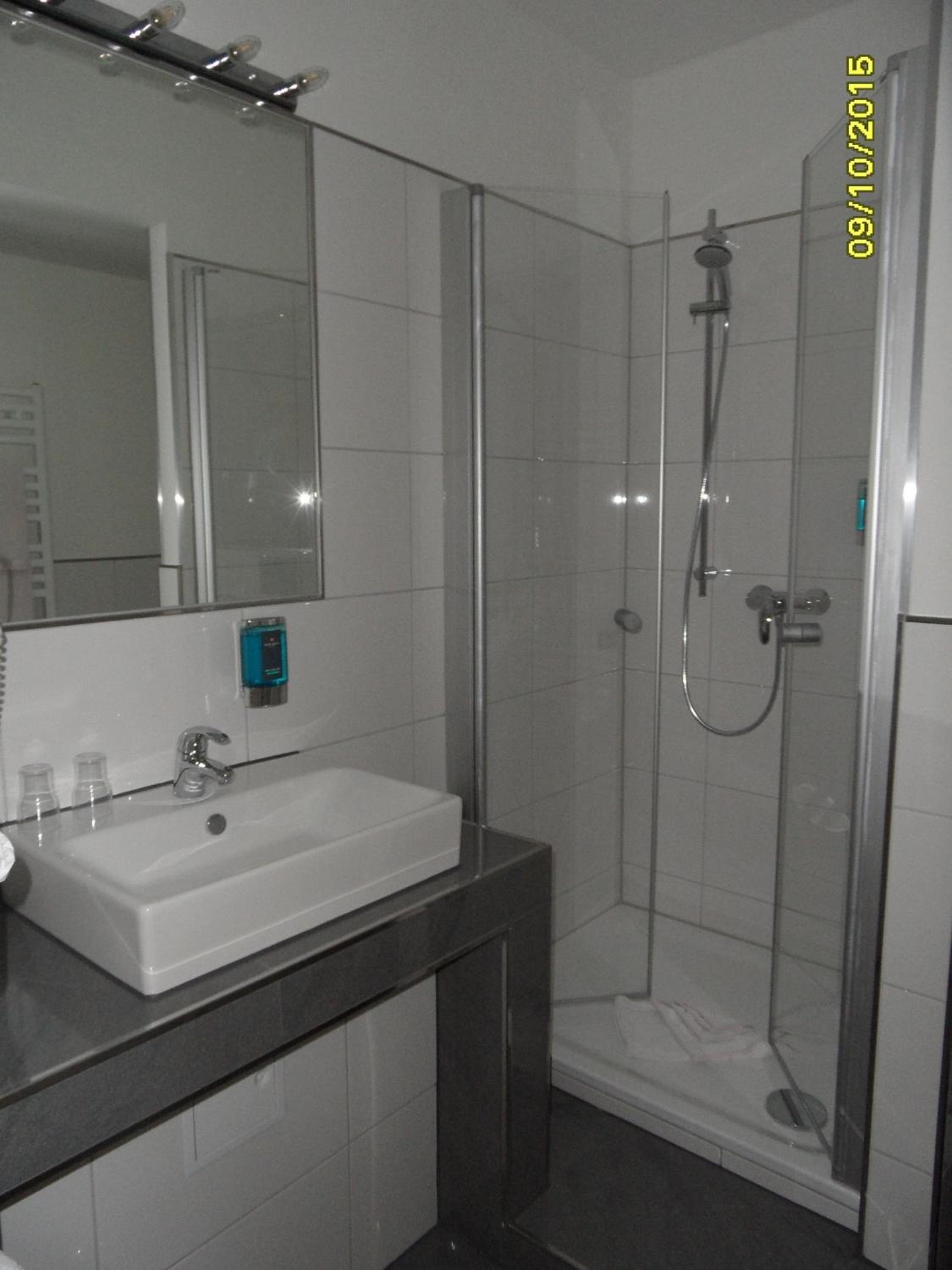 Double Room - Photo 2