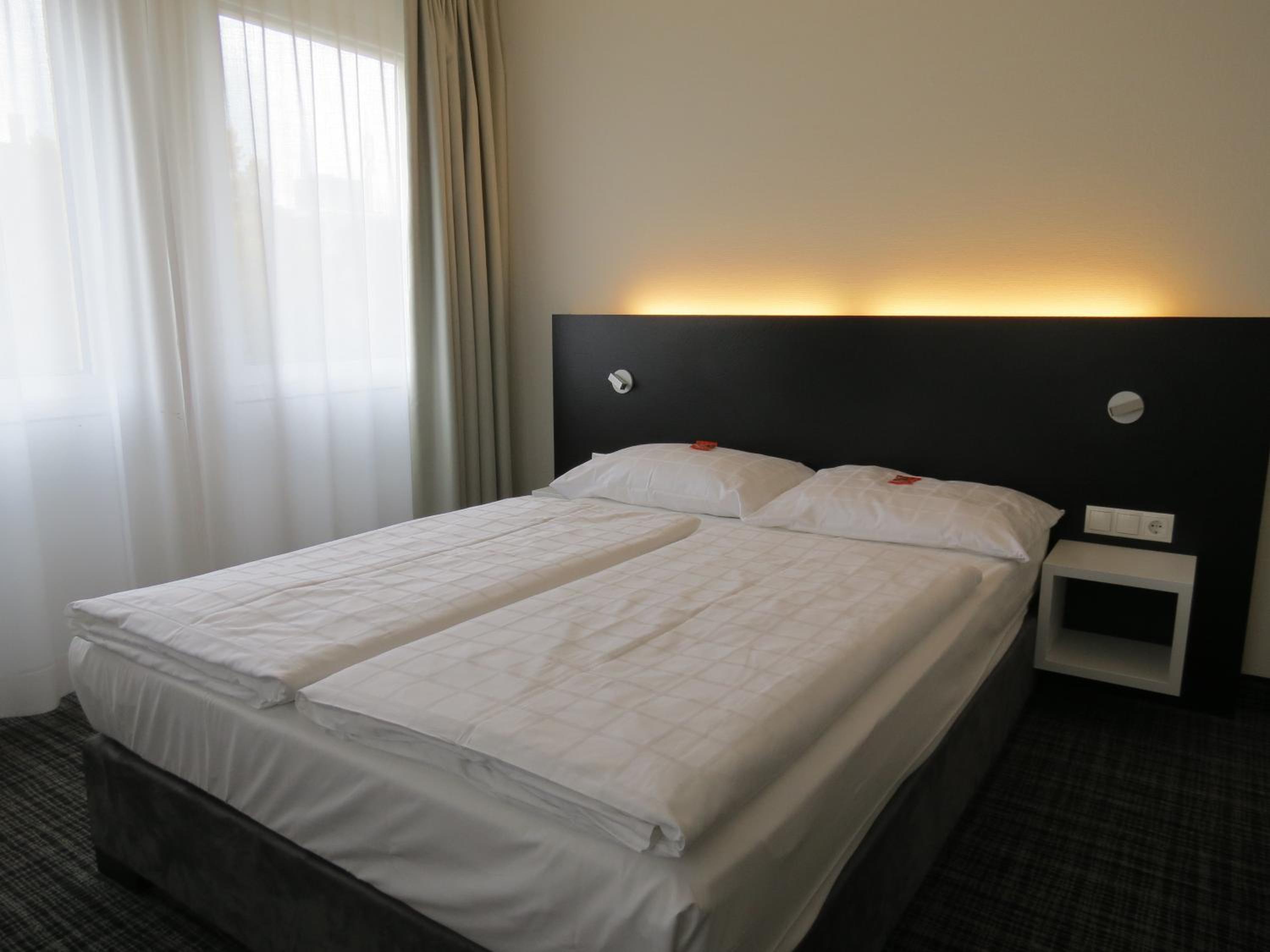 Economy Double Room photo 3