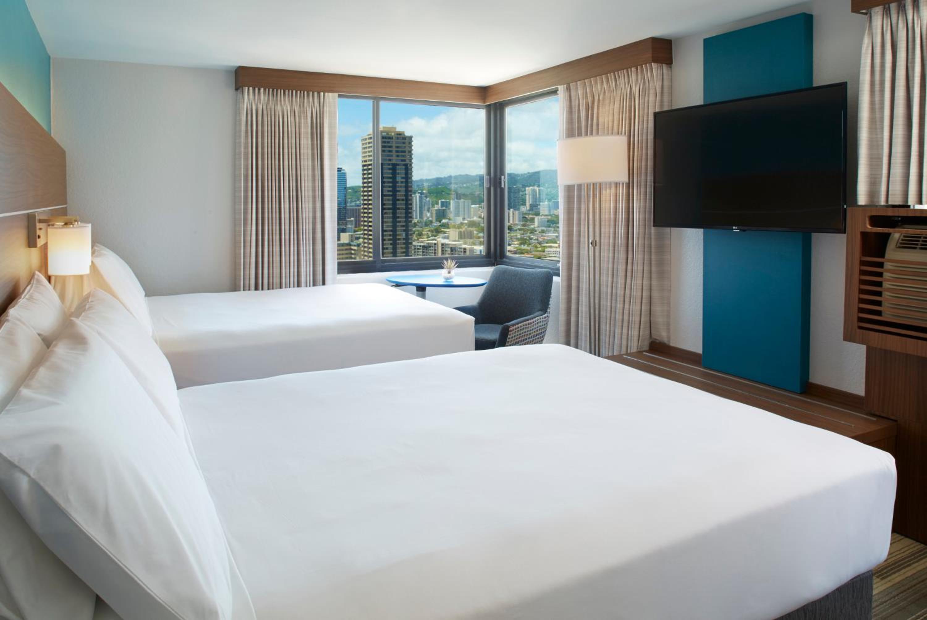 Queen Room with Two Queen Beds and City View - Photo 3