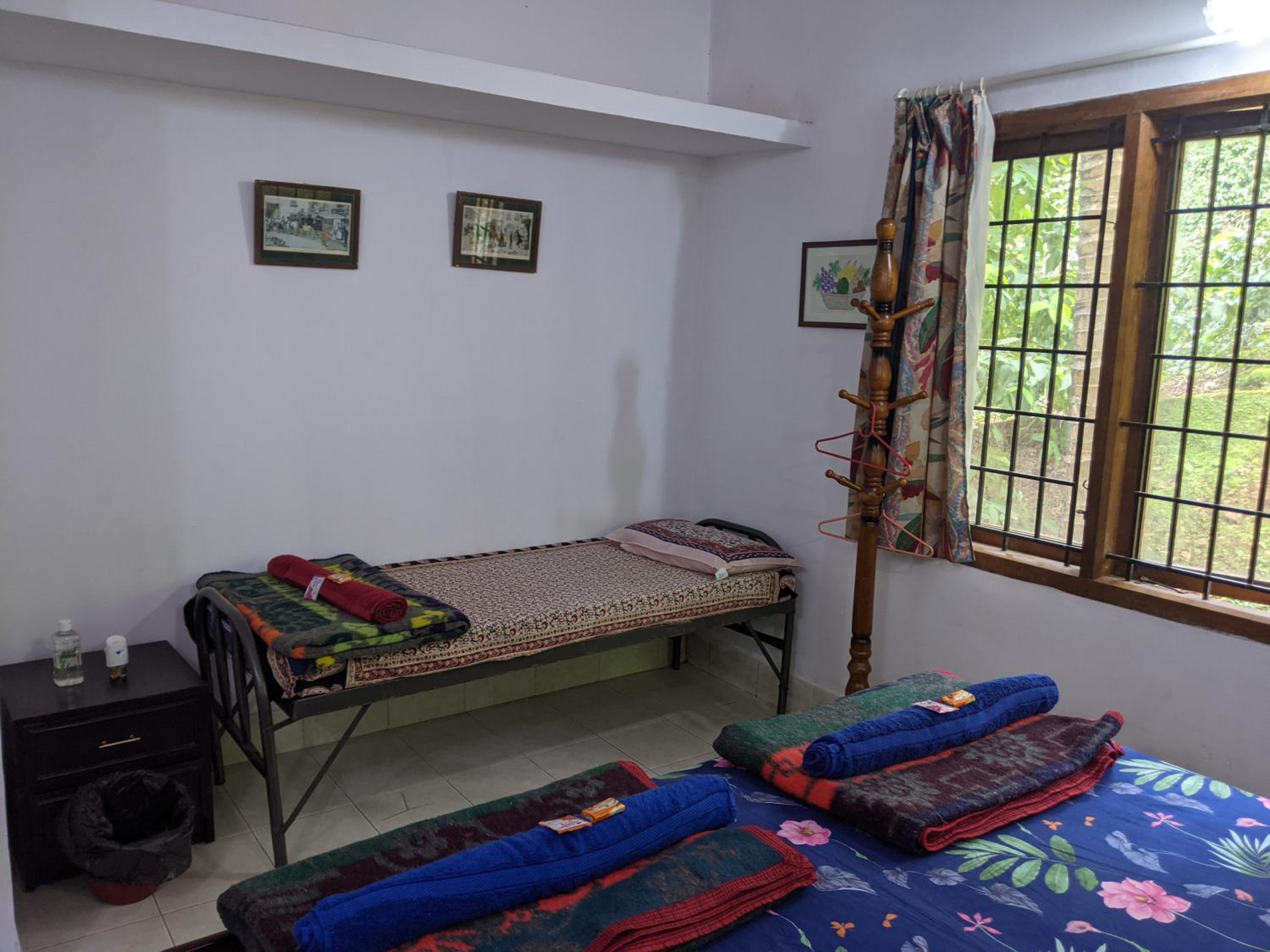 Double Room with Private External Bathroom photo 2
