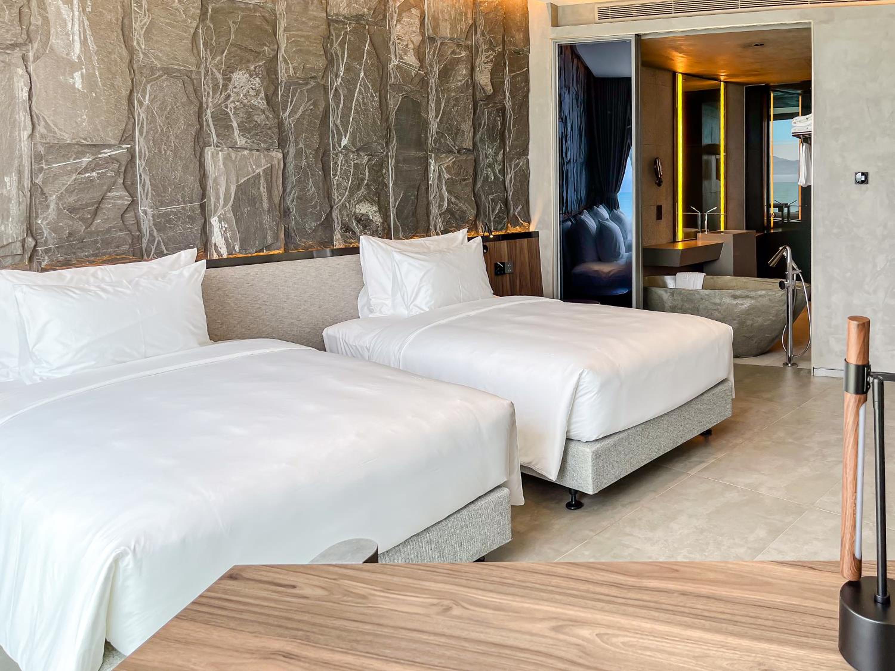 Deluxe Twin Room Oceanfront with Bathtub - Daily Afternoon Tea Inclusive - Photo 4