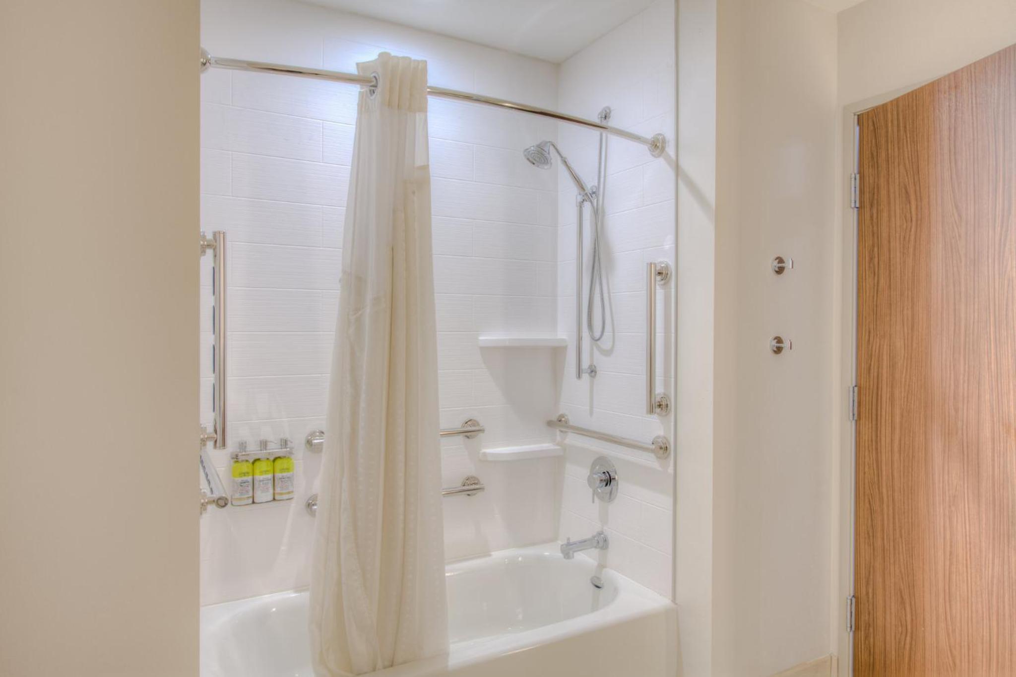 Holiday Inn Express & Suites - Remington by IHG