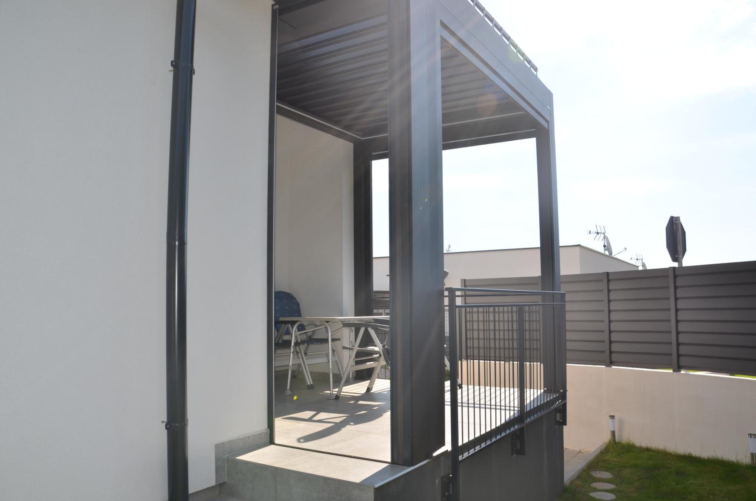 Two-Bedroom House photo 2