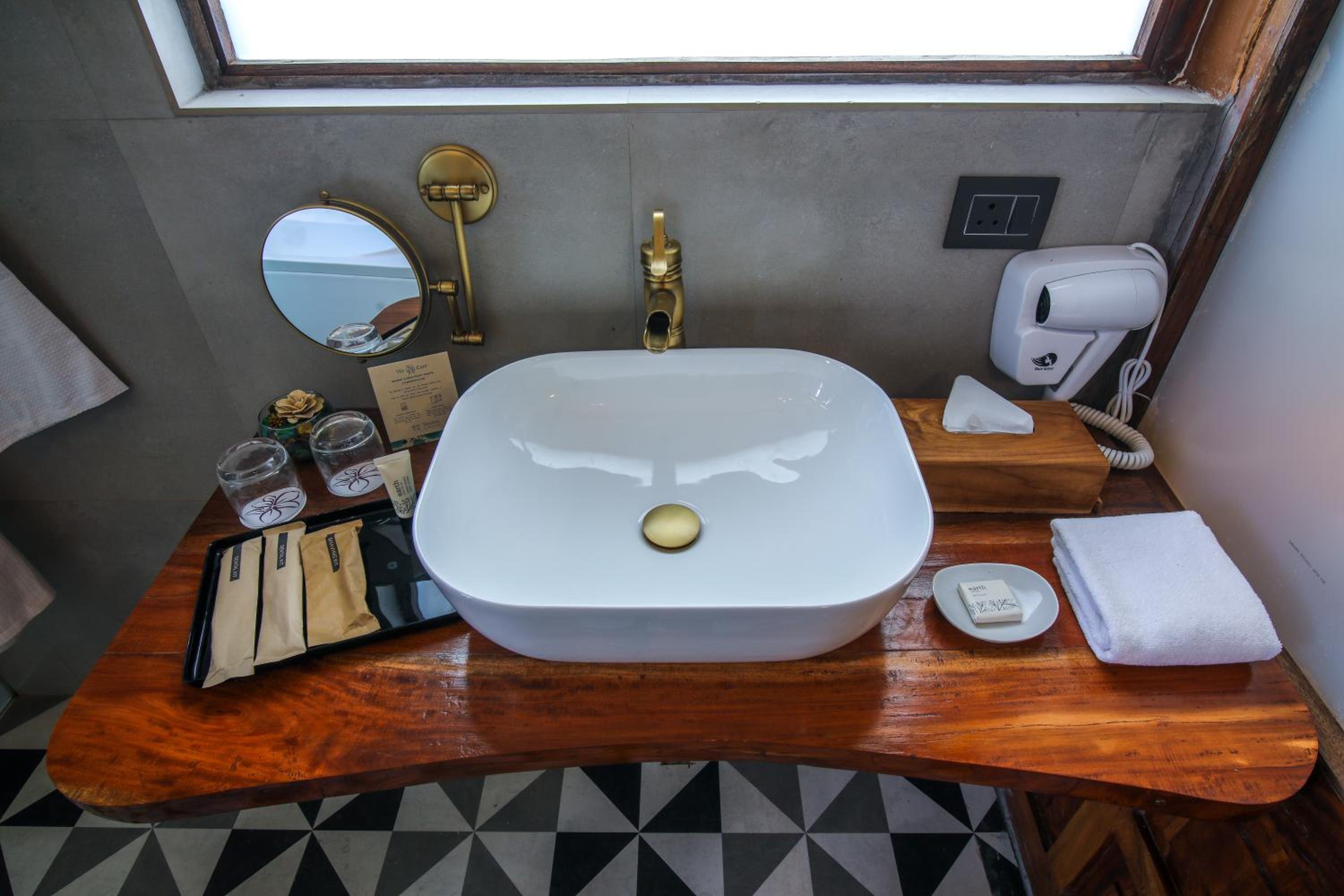 Akash(Panoramic Suite)  - Photo 5
