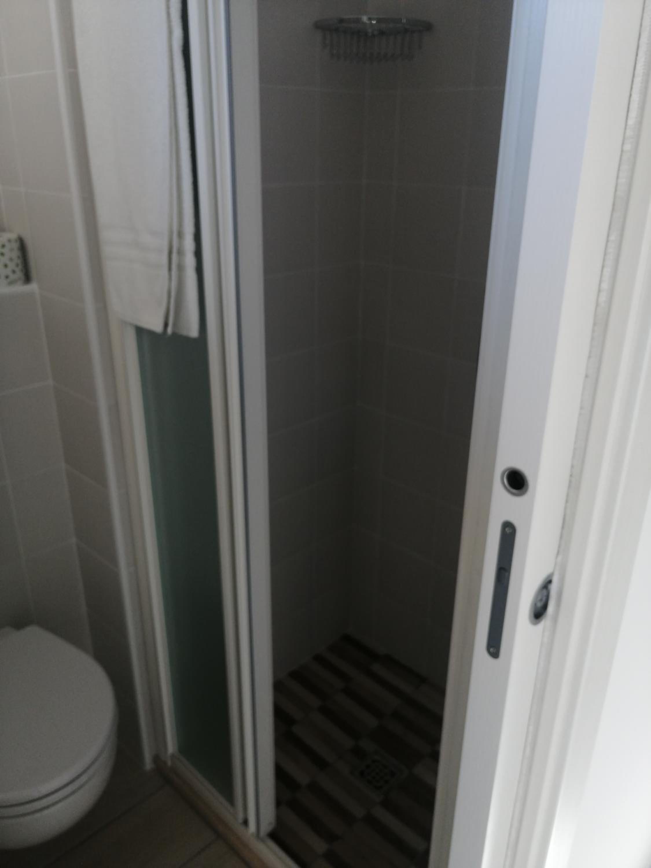 Single Room with Balcony photo 3