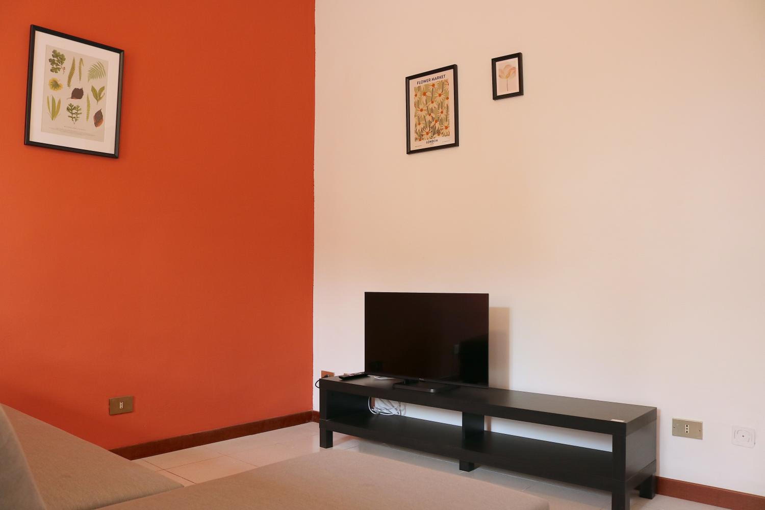 Apartment photo 3