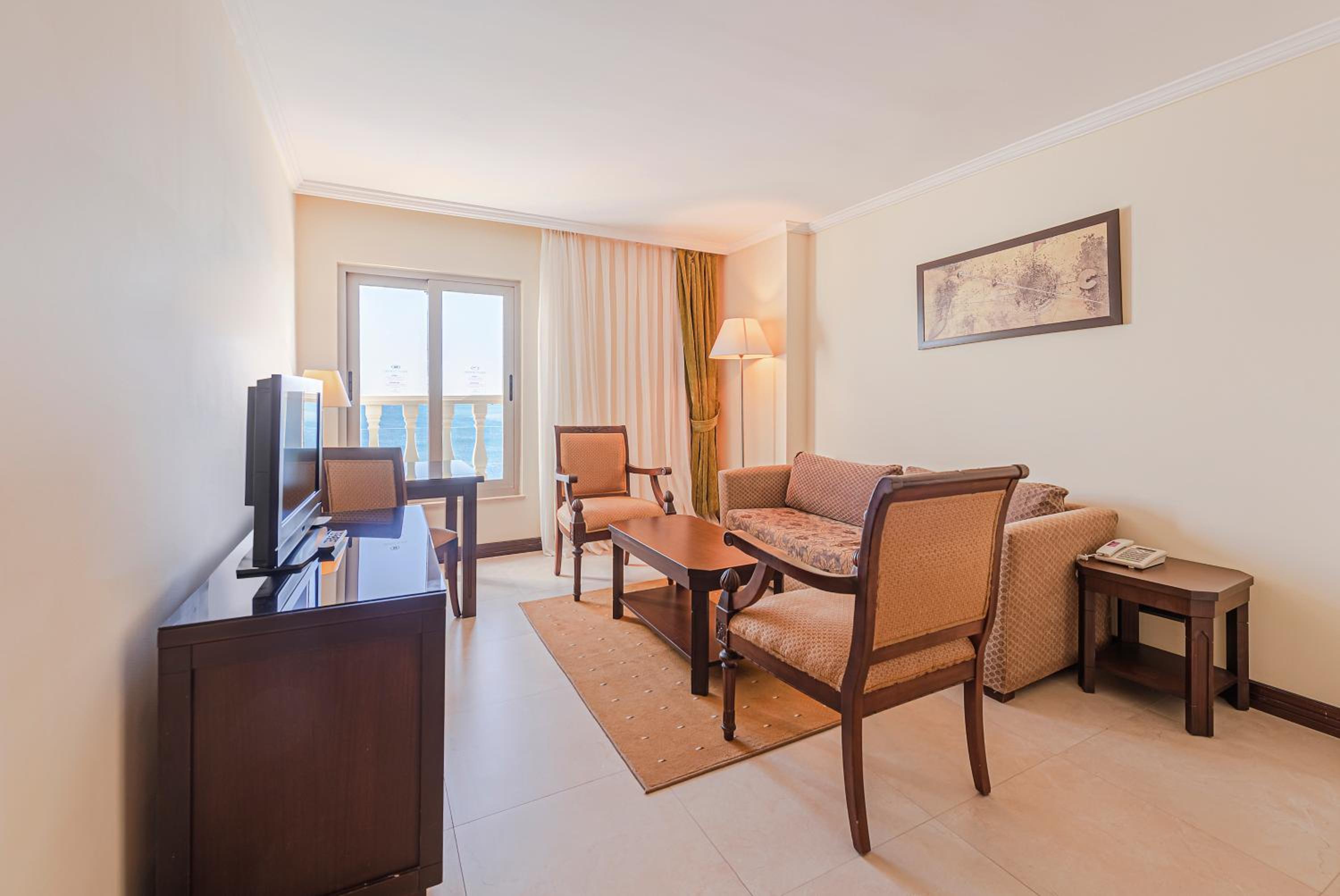 Corner Suite With Spa Bath Non Smoking