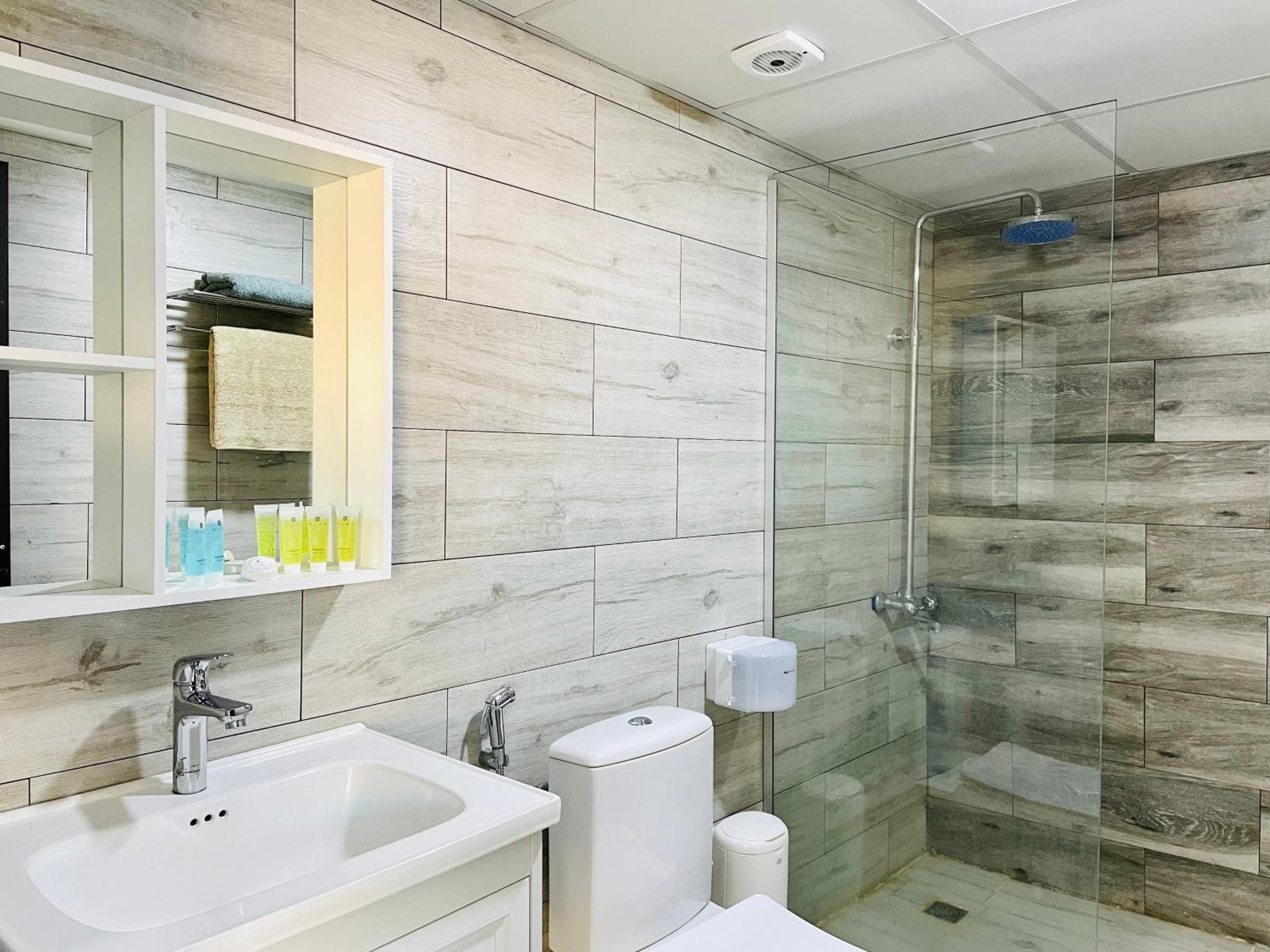 Superior Double or Twin Room with Mountain View - Photo 13