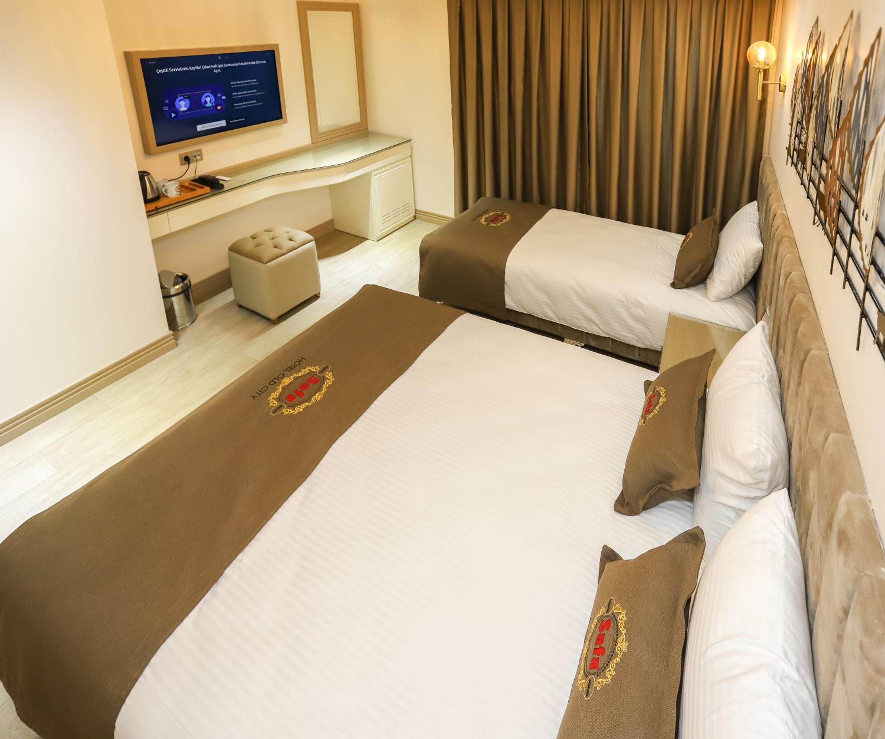 Deluxe Triple Room photo 1