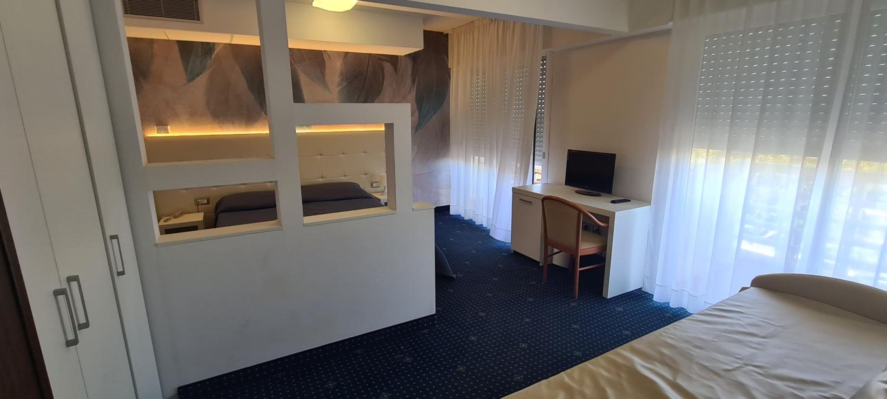 Large Double Room