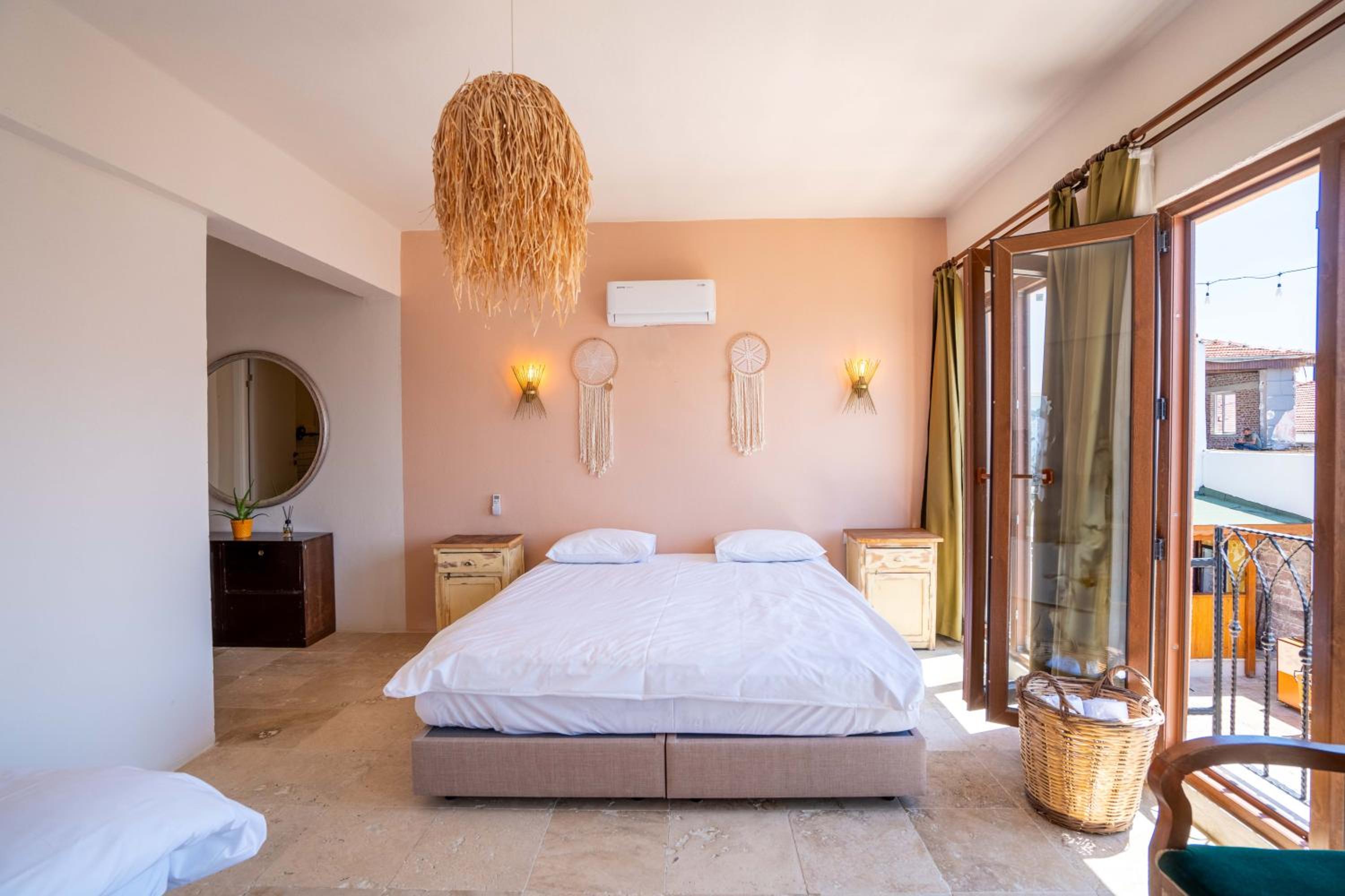 Deluxe Triple Room with Sea View