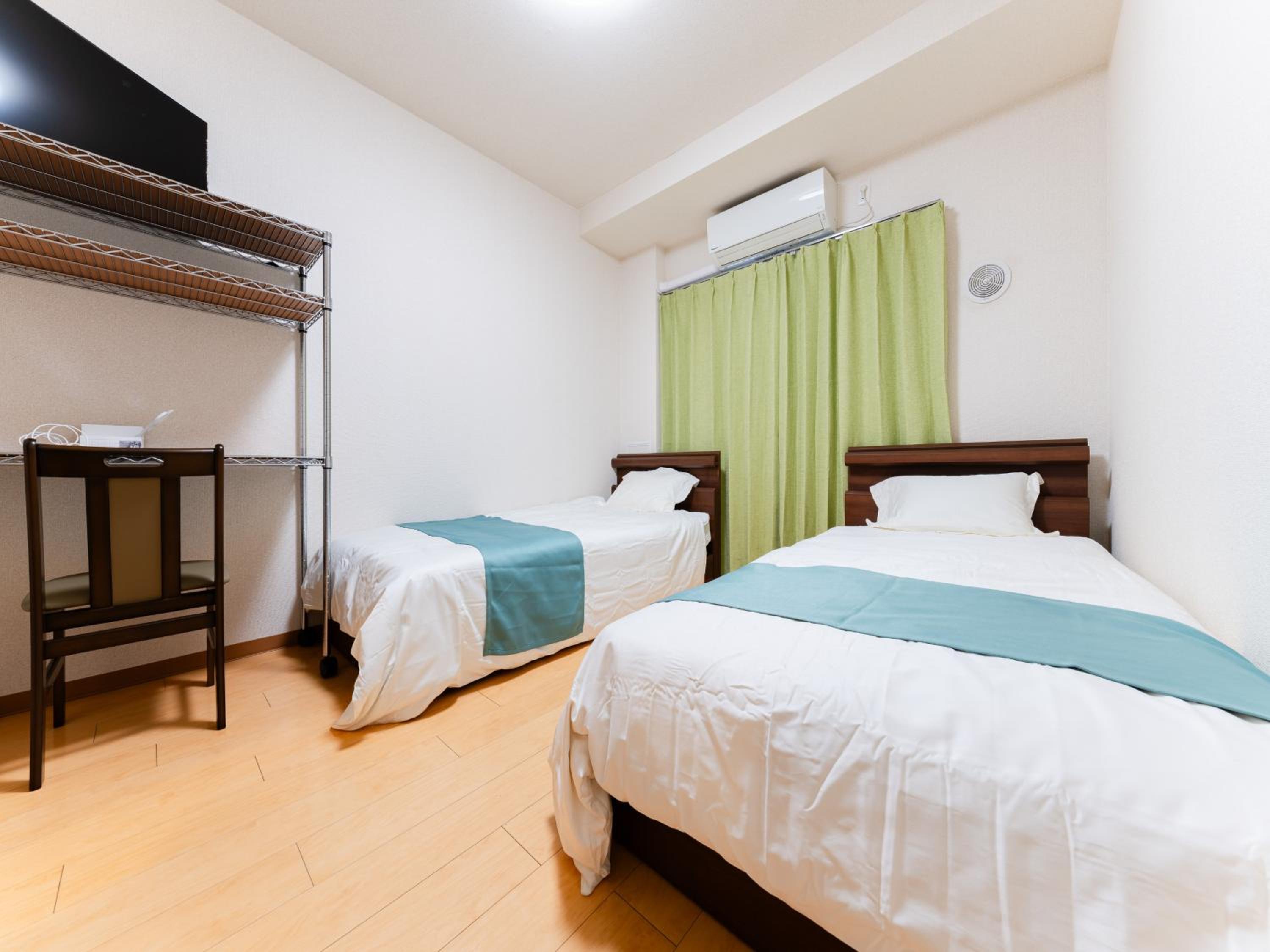 Standard Twin Room photo 1