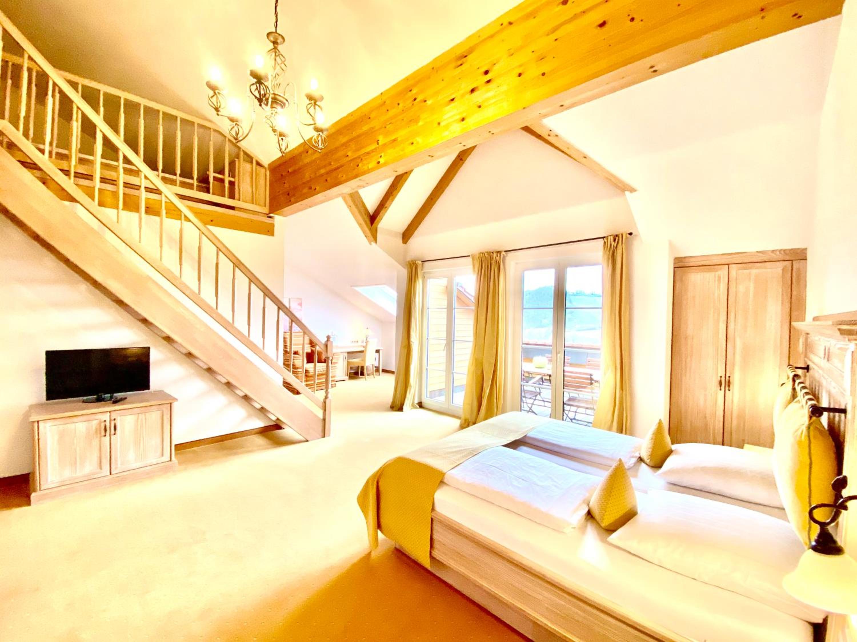 Junior Suite with Mountain View