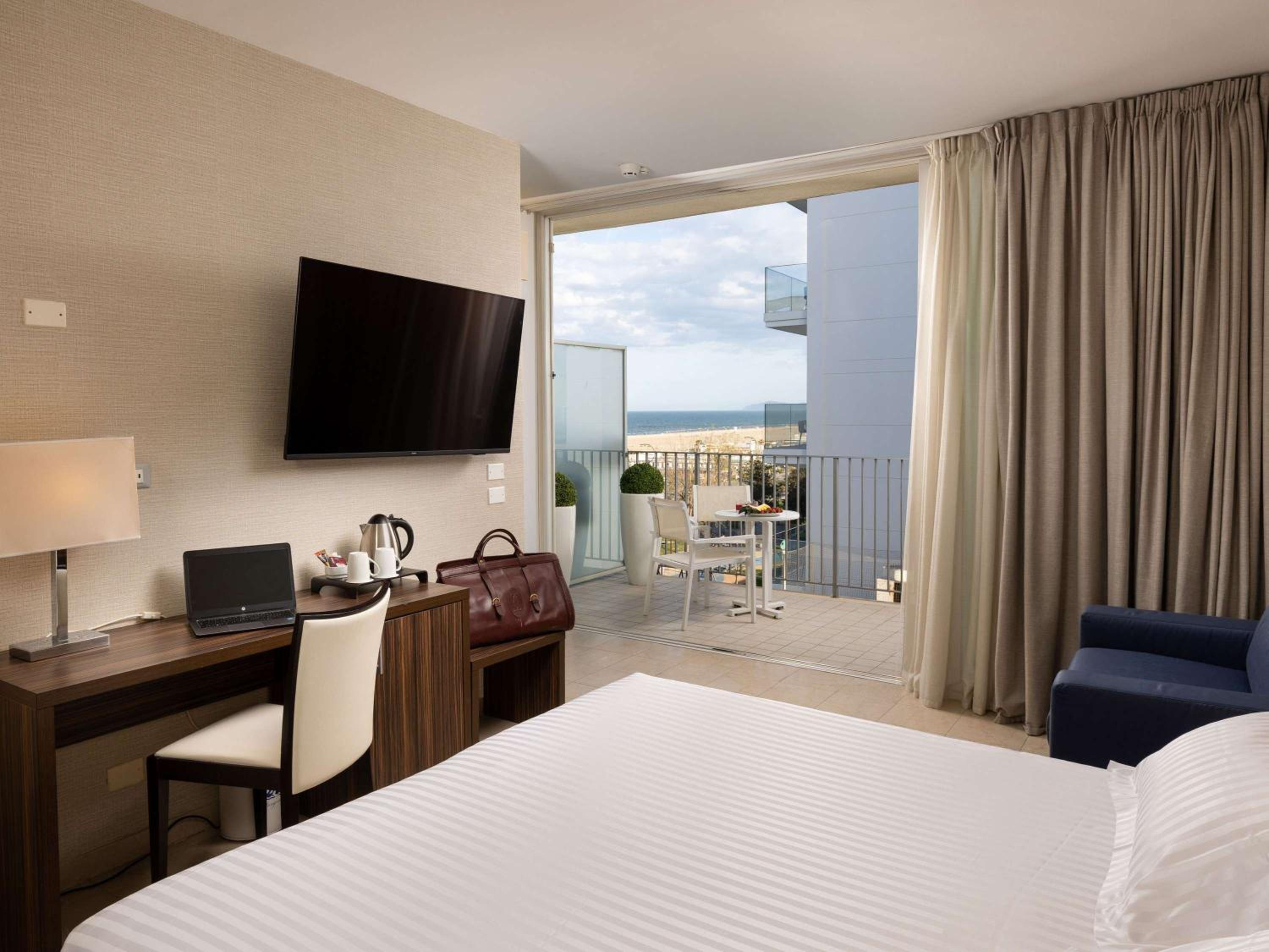 Superior Double Room with Terrace - Photo 2
