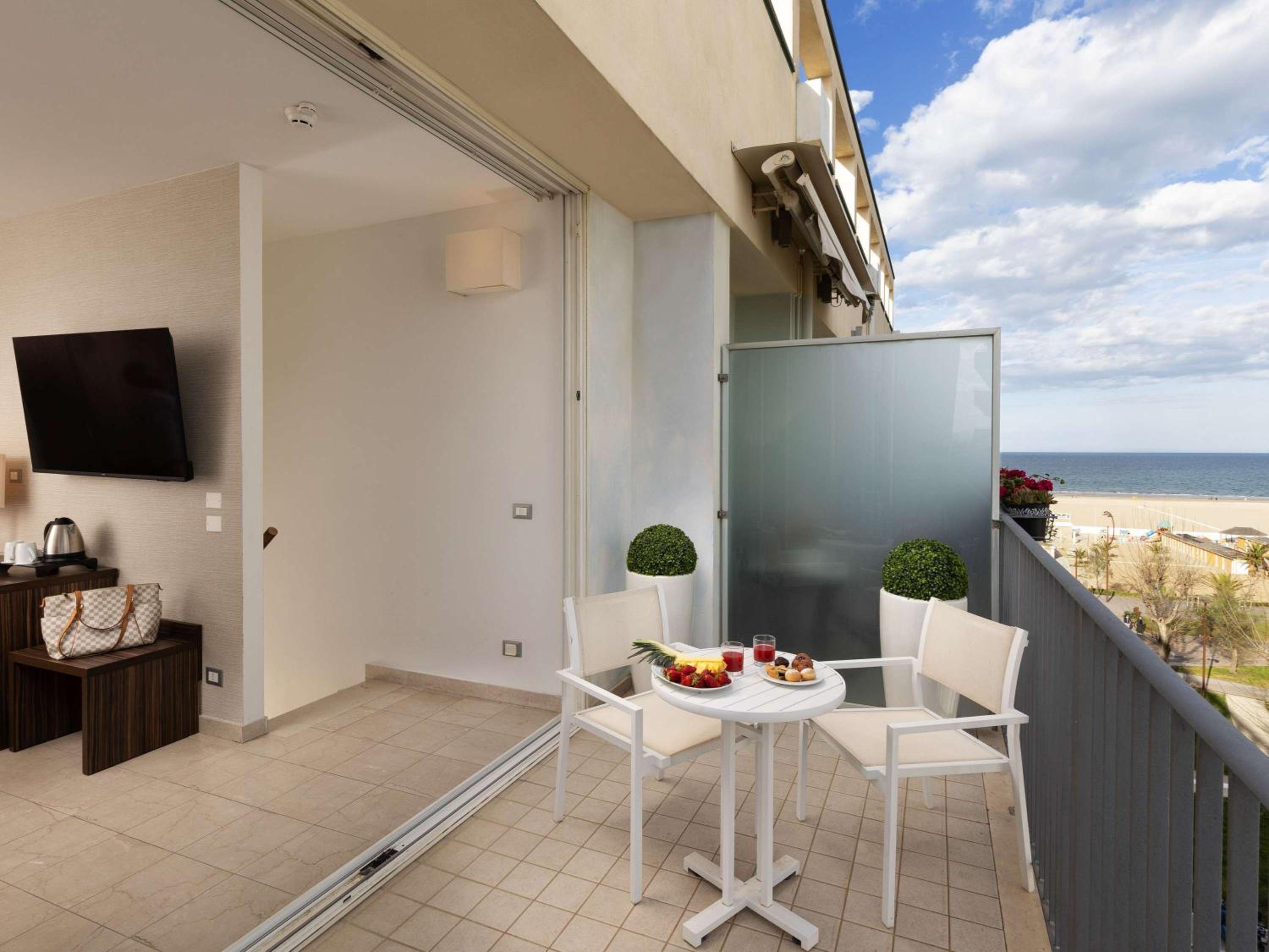 Superior Double Room with Terrace - Photo 3