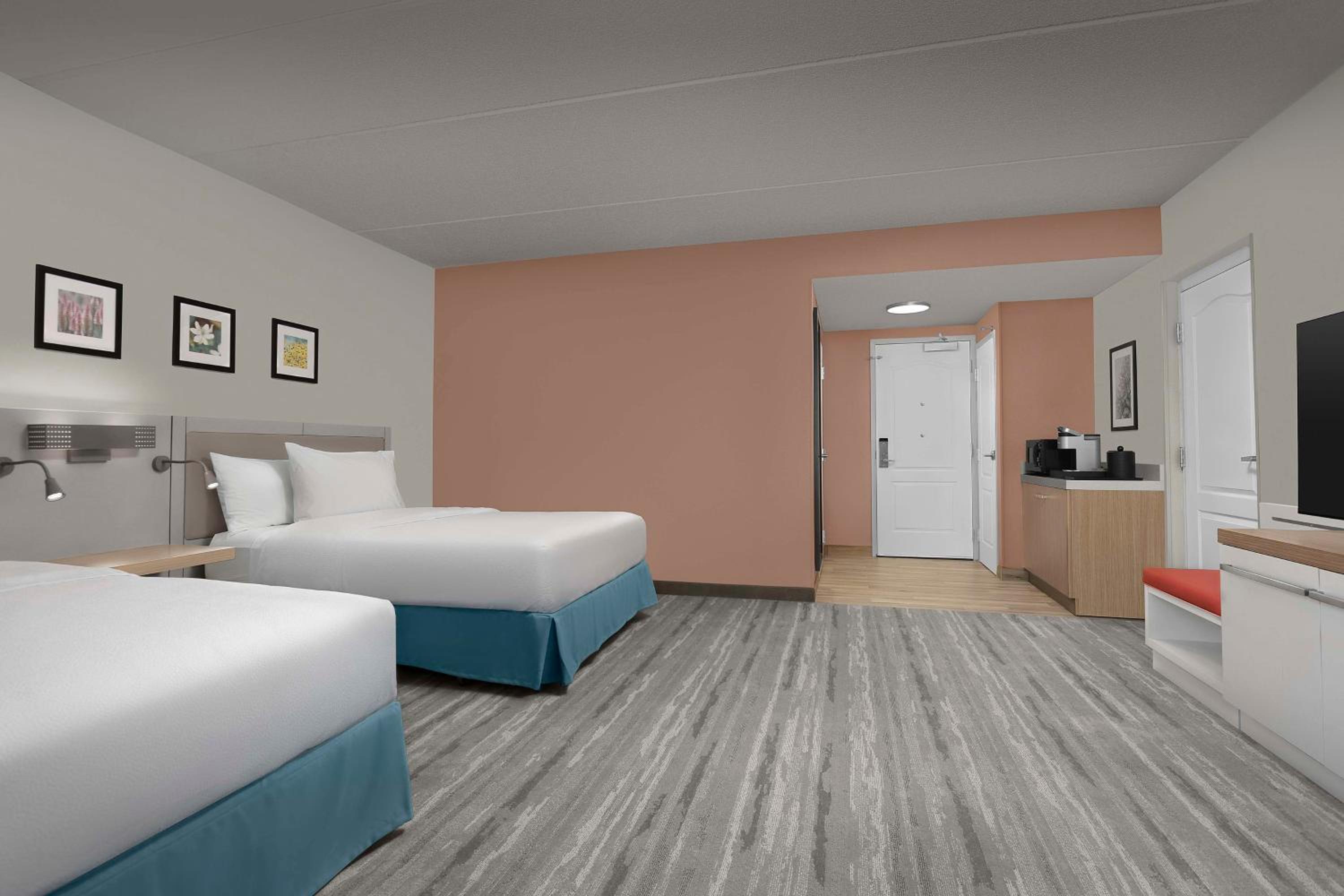 Queen Room with Two Queen Beds - Mobility and Hearing Access - Photo 1