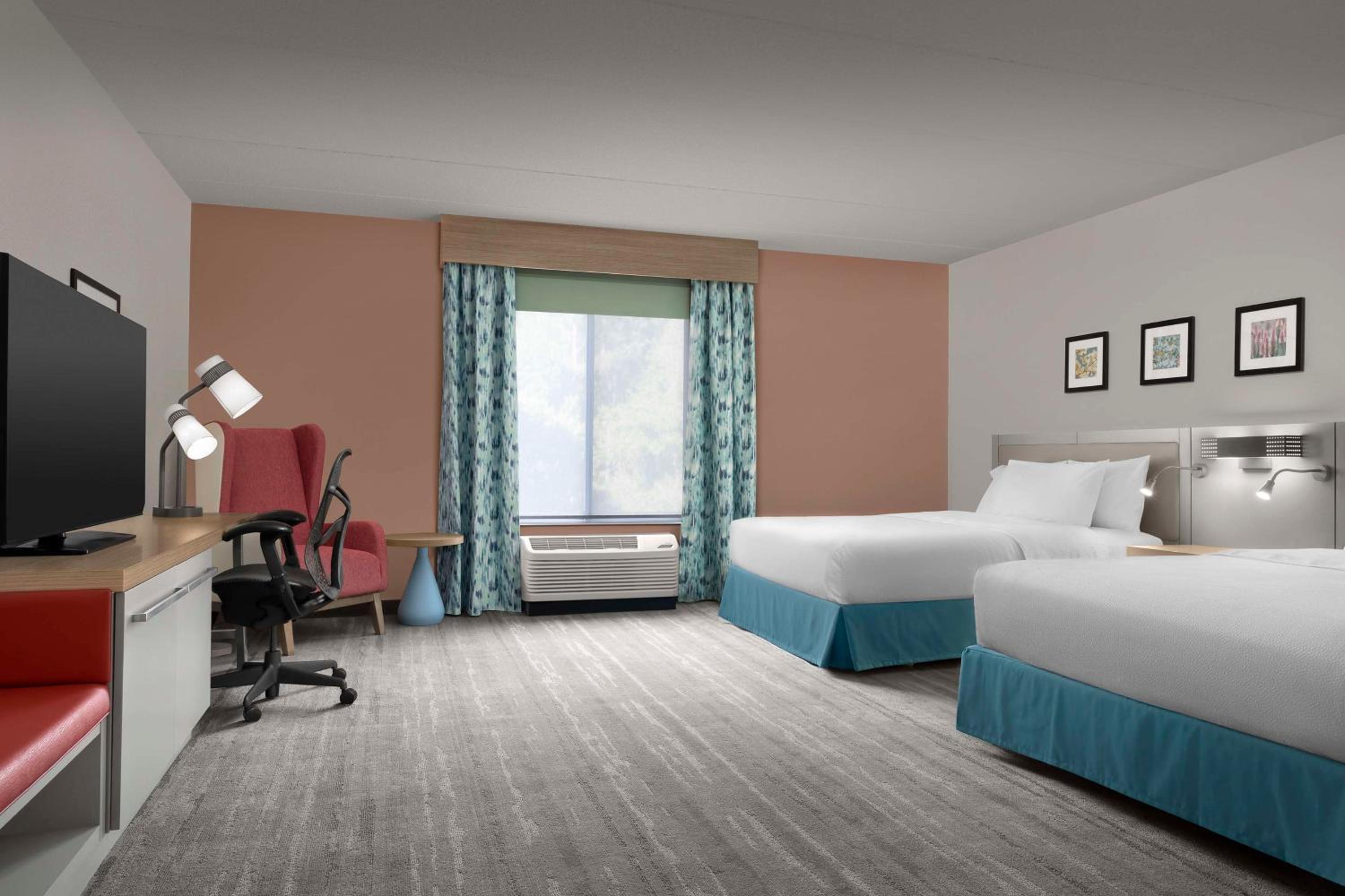 Queen Room with Two Queen Beds - Mobility and Hearing Access - Photo 3