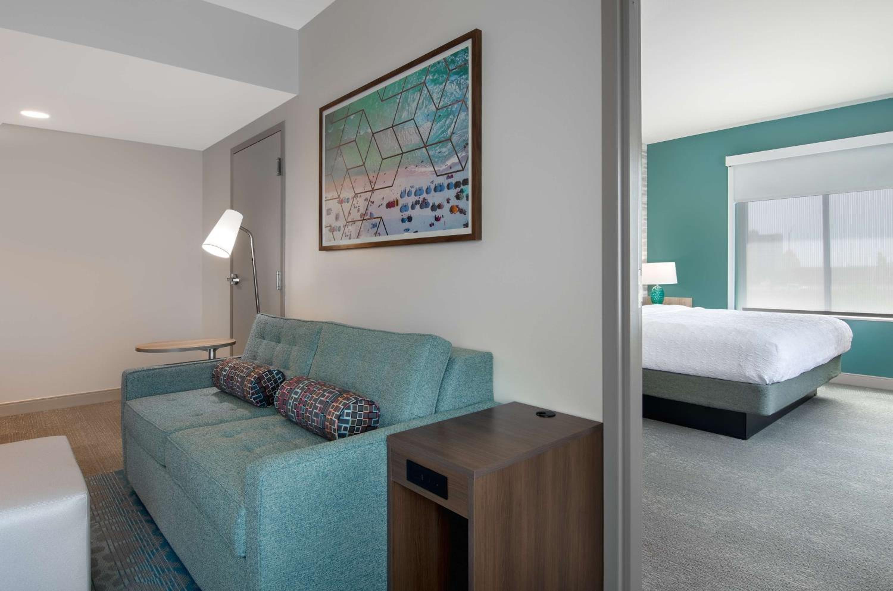 King Suite - Hearing Accessible - Photo 3