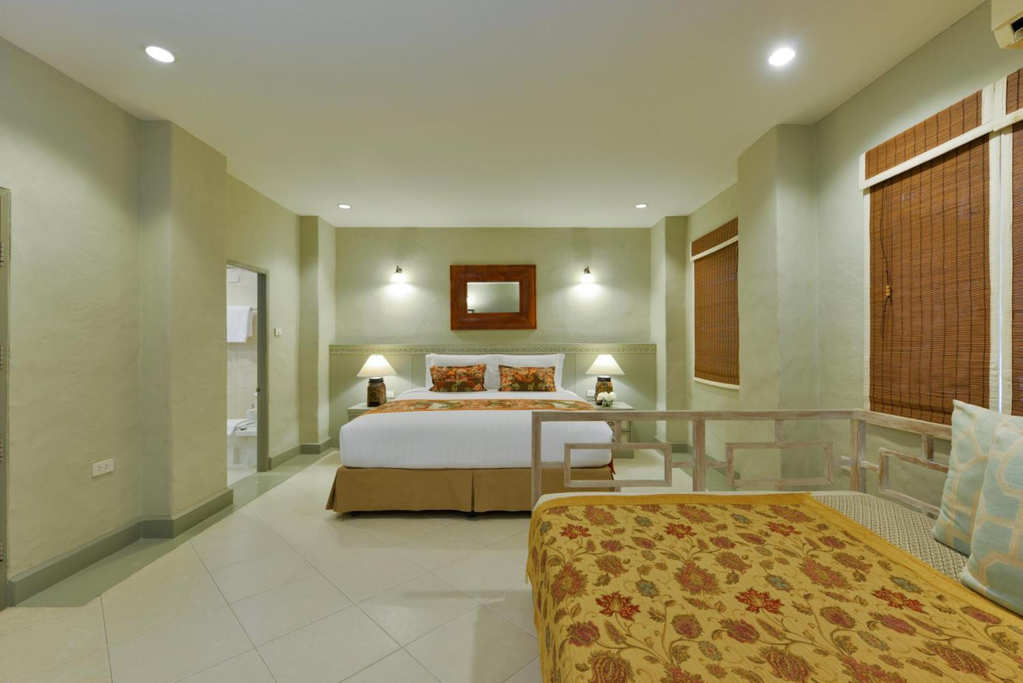 Como Deluxe Room (Pet Friendly) - Photo 2