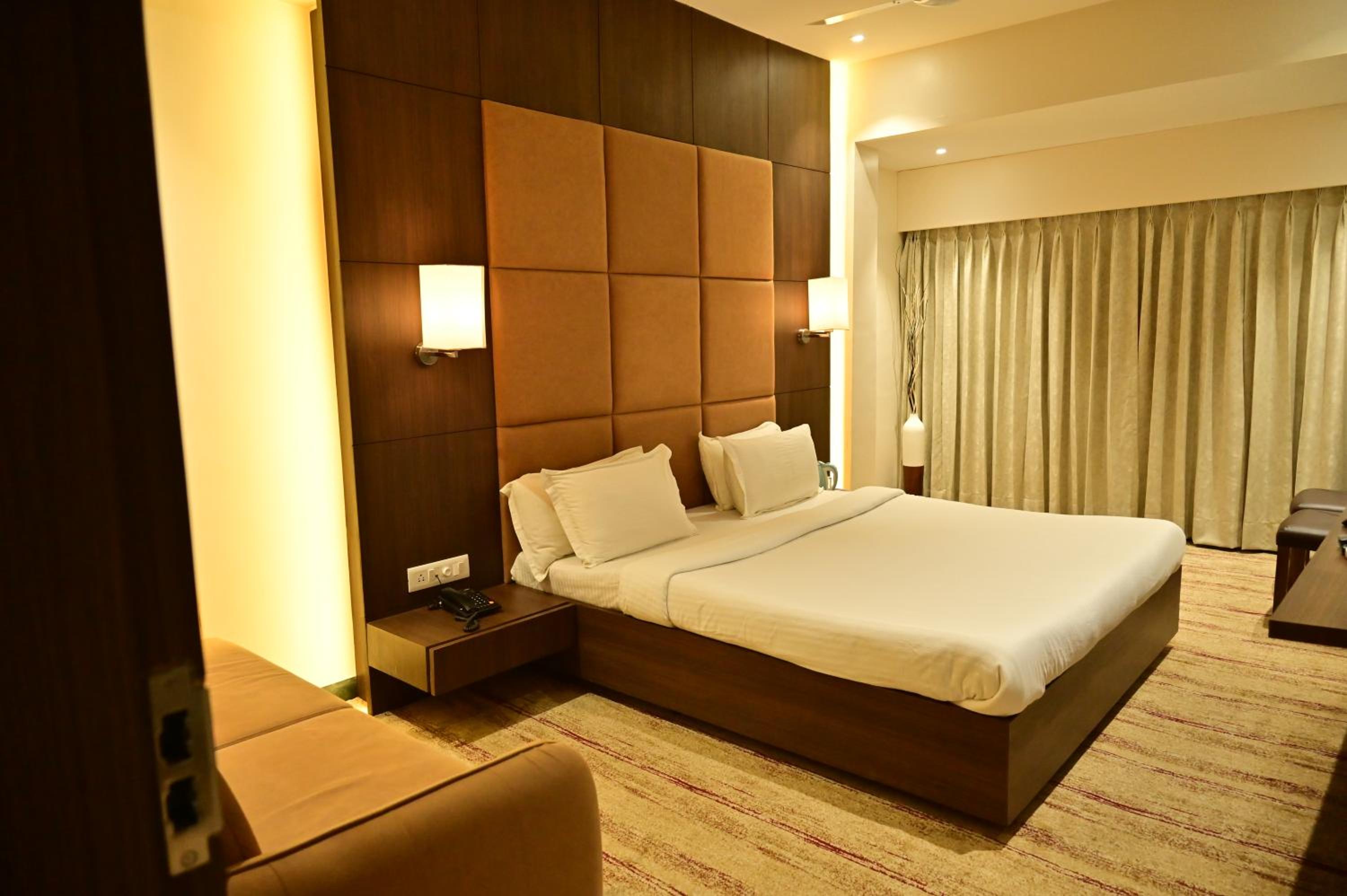 Deluxe Double Room - Photo 2