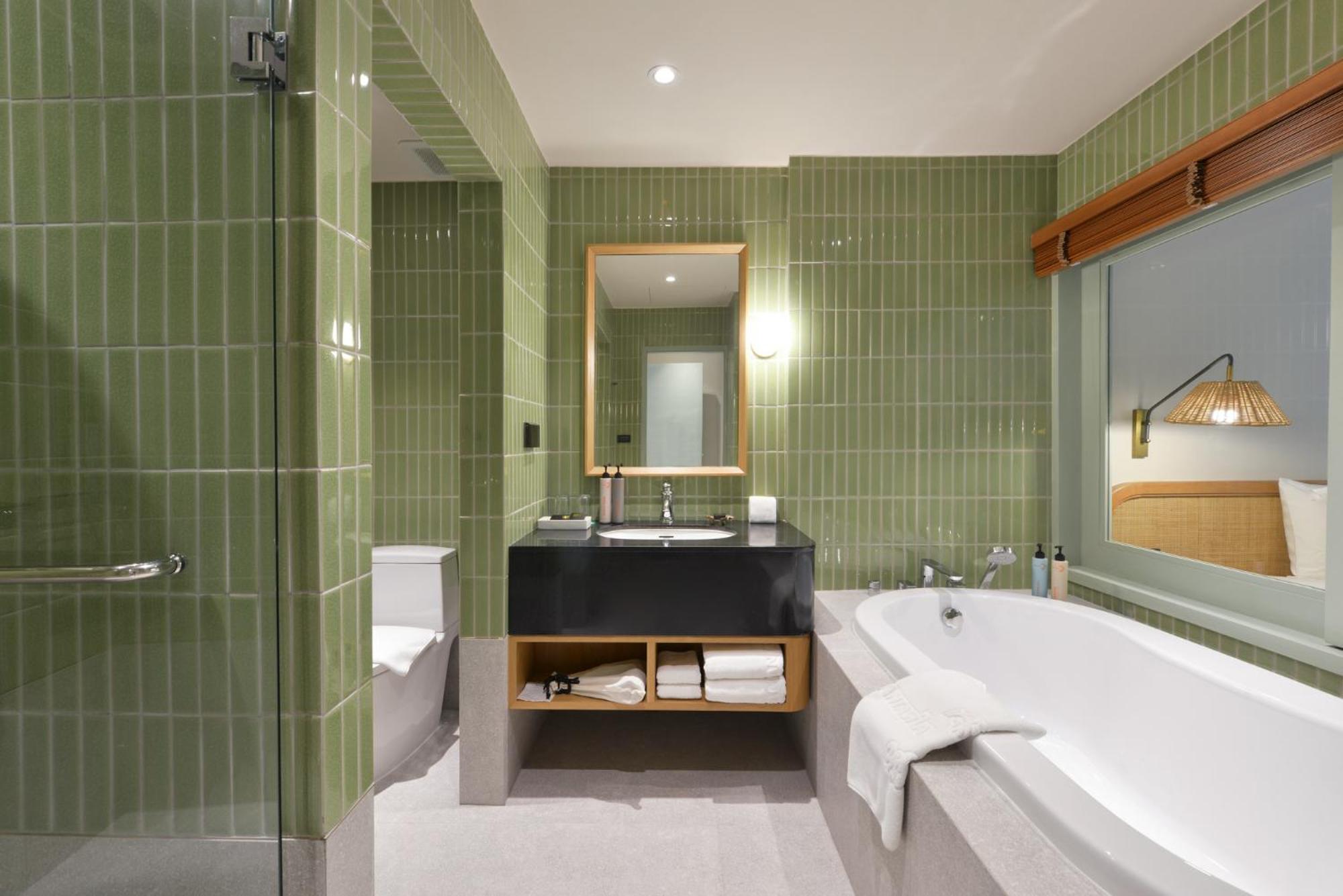 Luxury Garda Two-bedroom Pool Suite - Photo 3