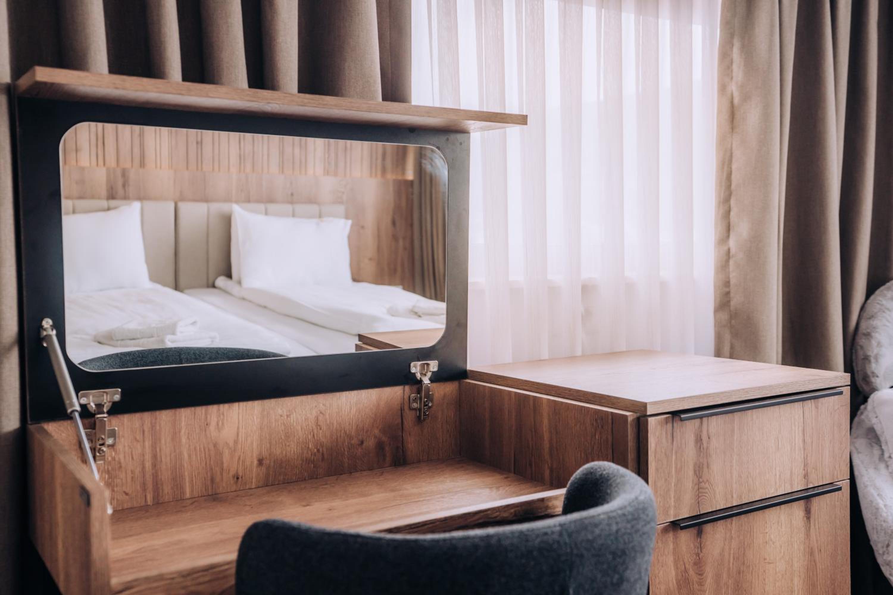 Deluxe Double or Twin Room with Balcony