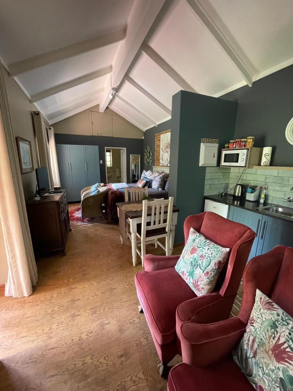 Cottage (2 Adults) photo 1