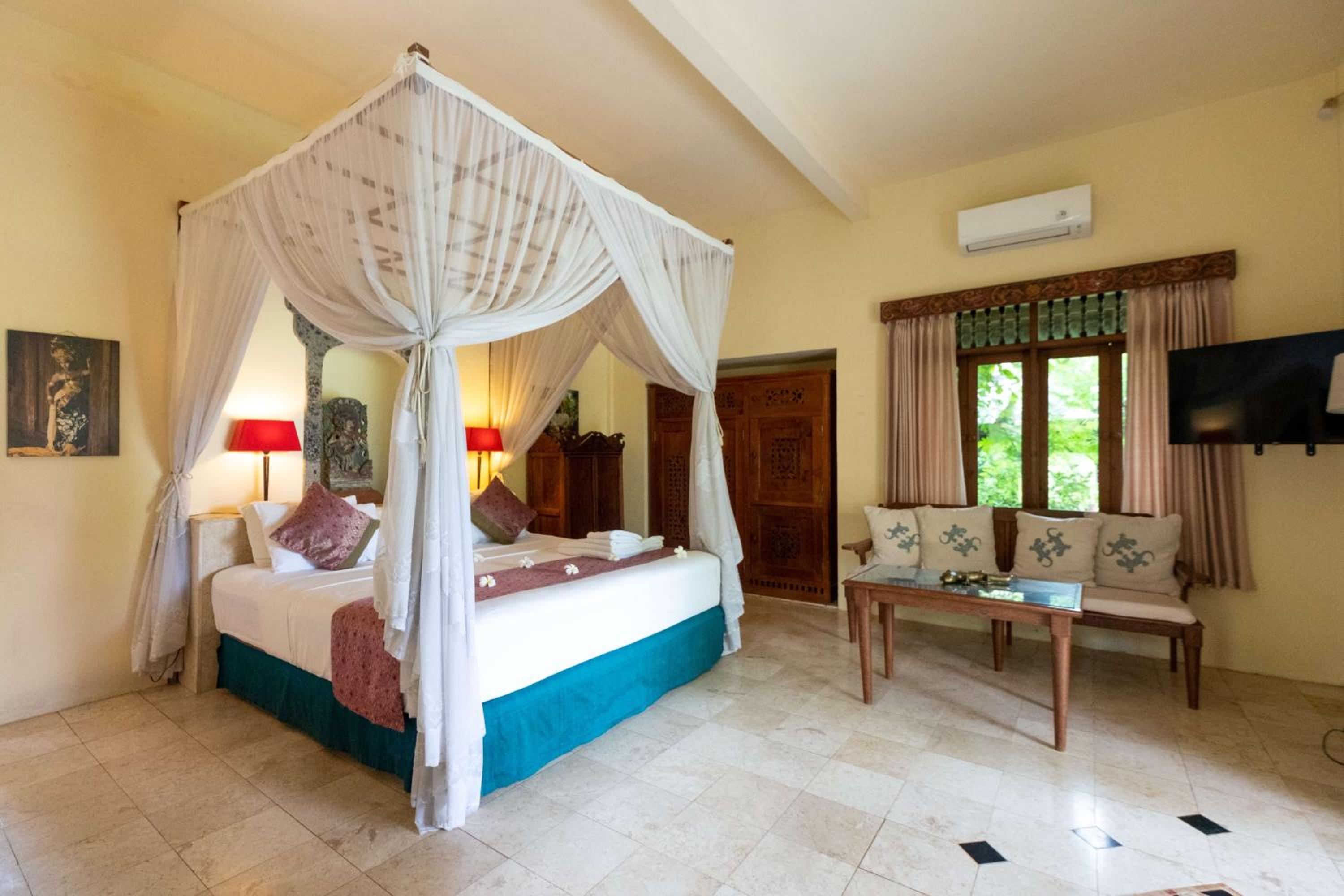 Suite with Sea View - Photo 9