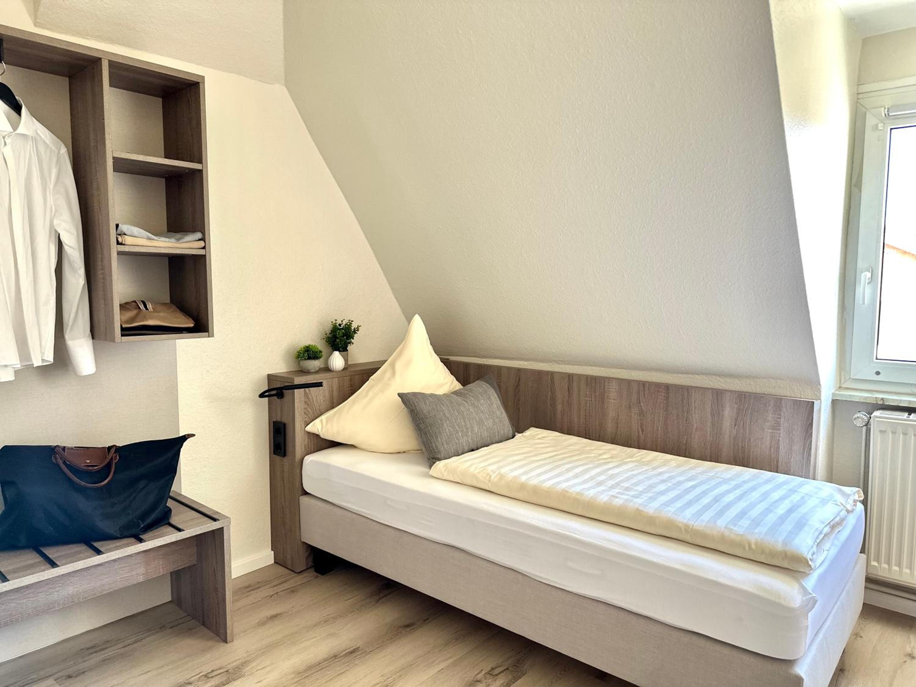 Economy Twin Room