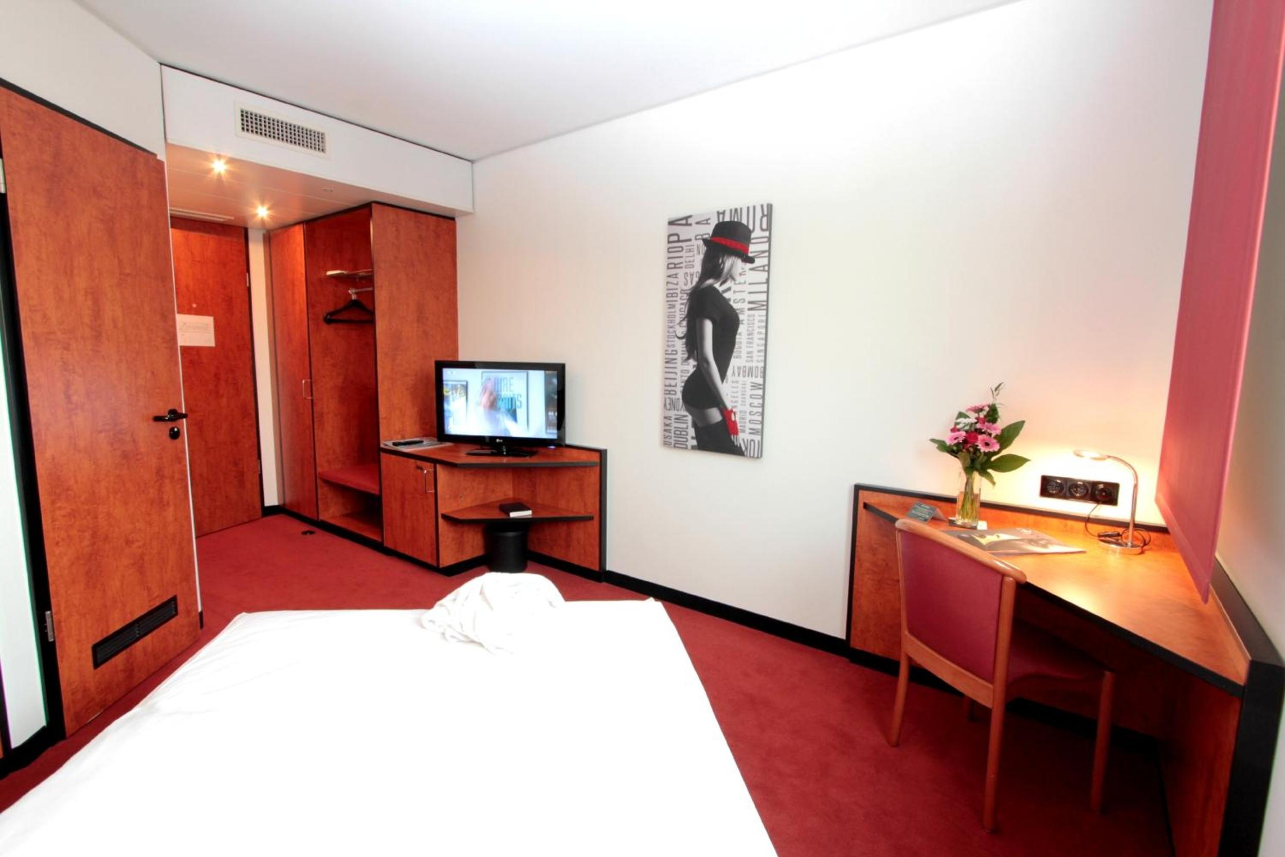 Standard Single Room photo 3