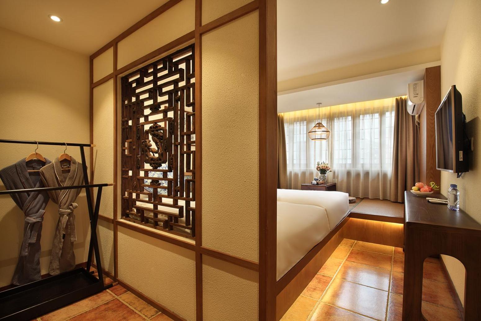 Standard Twin Room - Photo 3