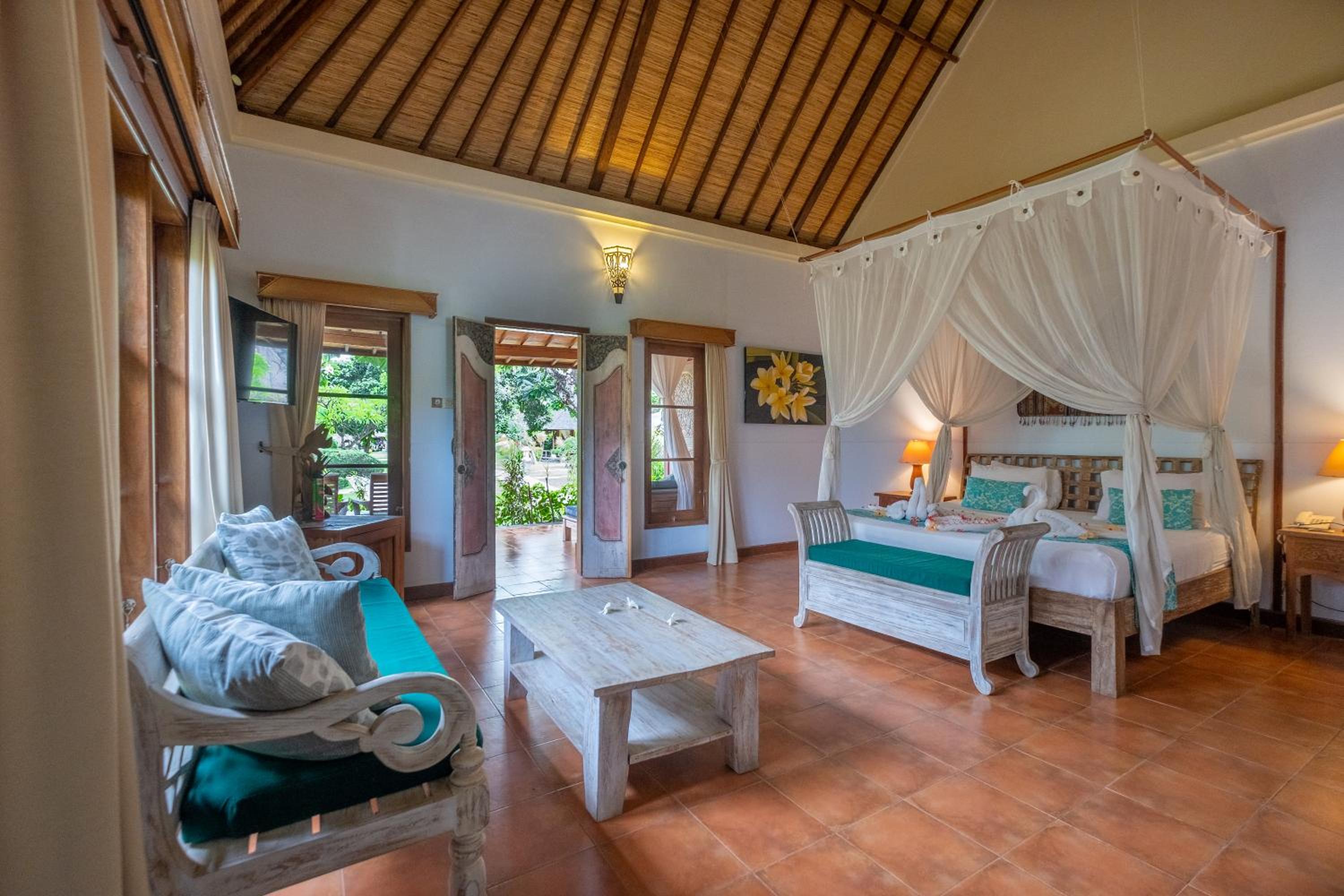 Suite with Garden View - Photo 2